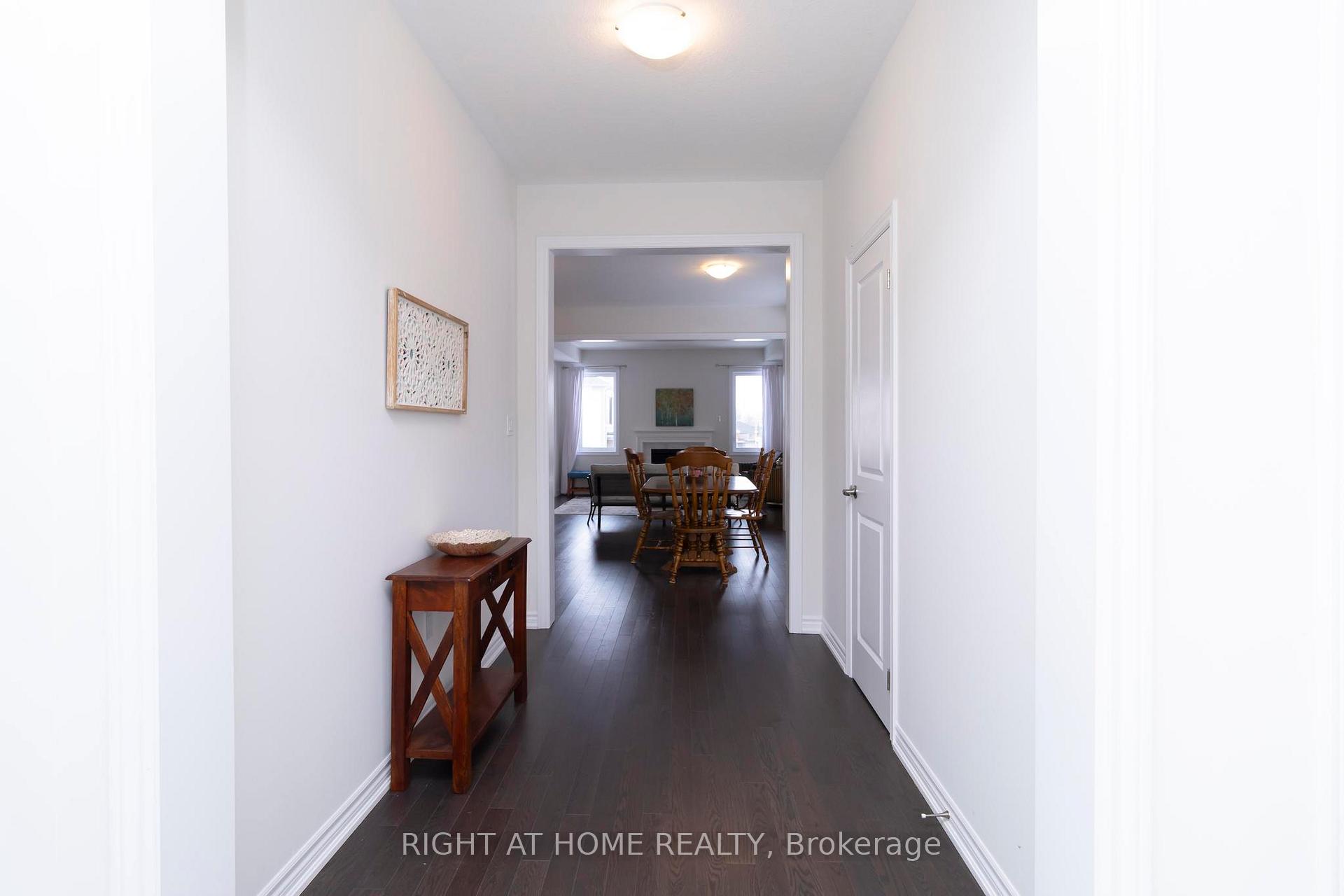 Photo 4 of 36 Ford Street, Brant, Paris — HOMEH