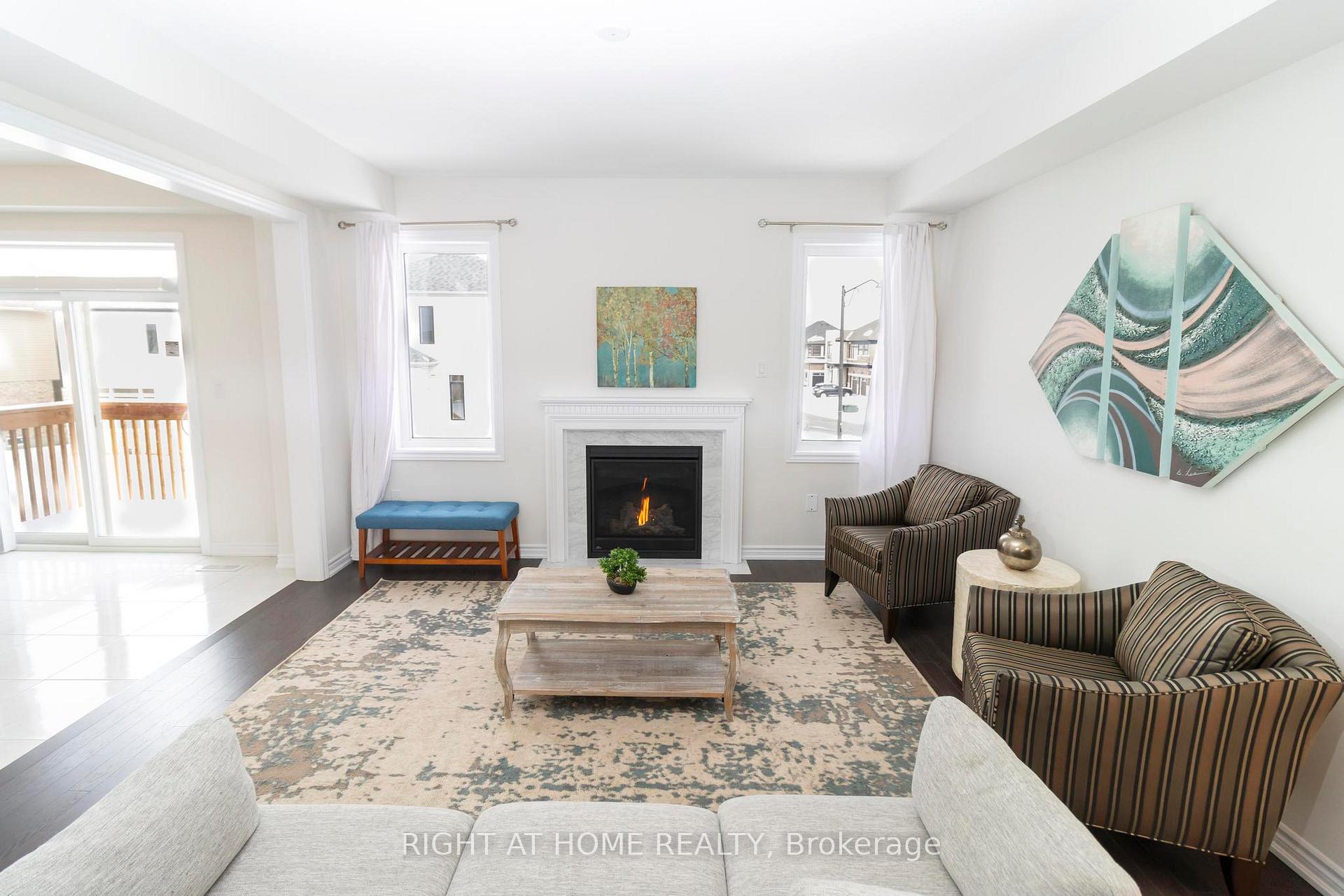 Photo 7 of 36 Ford Street, Brant, Paris — HOMEH