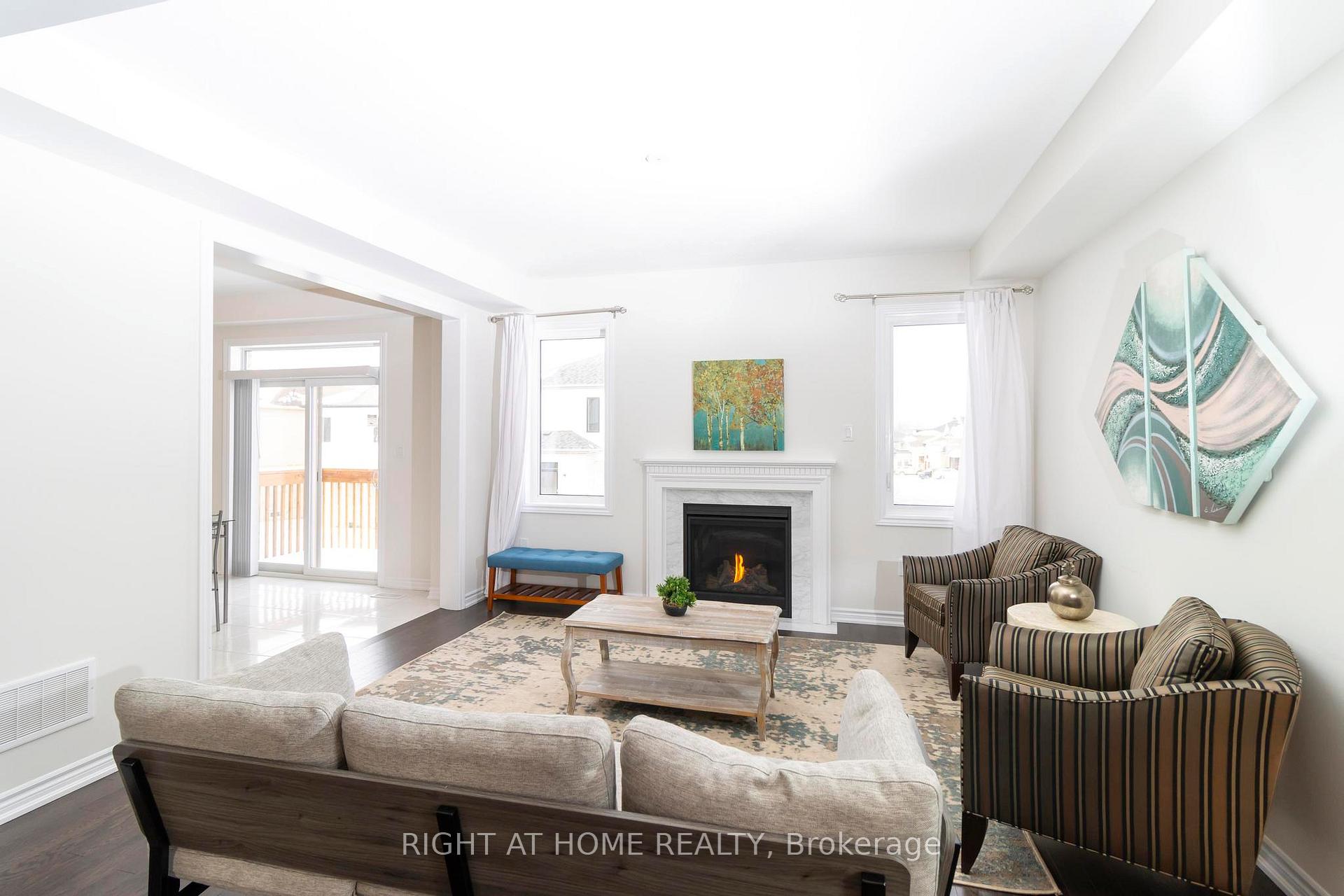 Photo 9 of 36 Ford Street, Brant, Paris — HOMEH