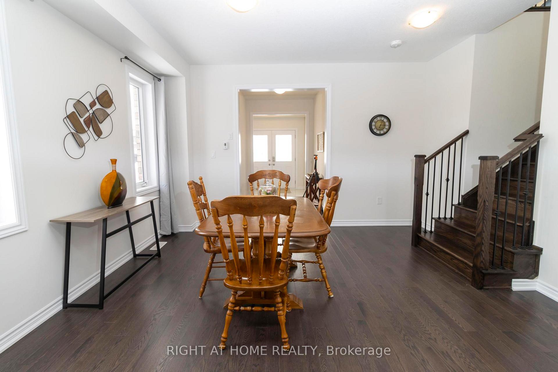 Photo 20 of 36 Ford Street, Brant, Paris — HOMEH