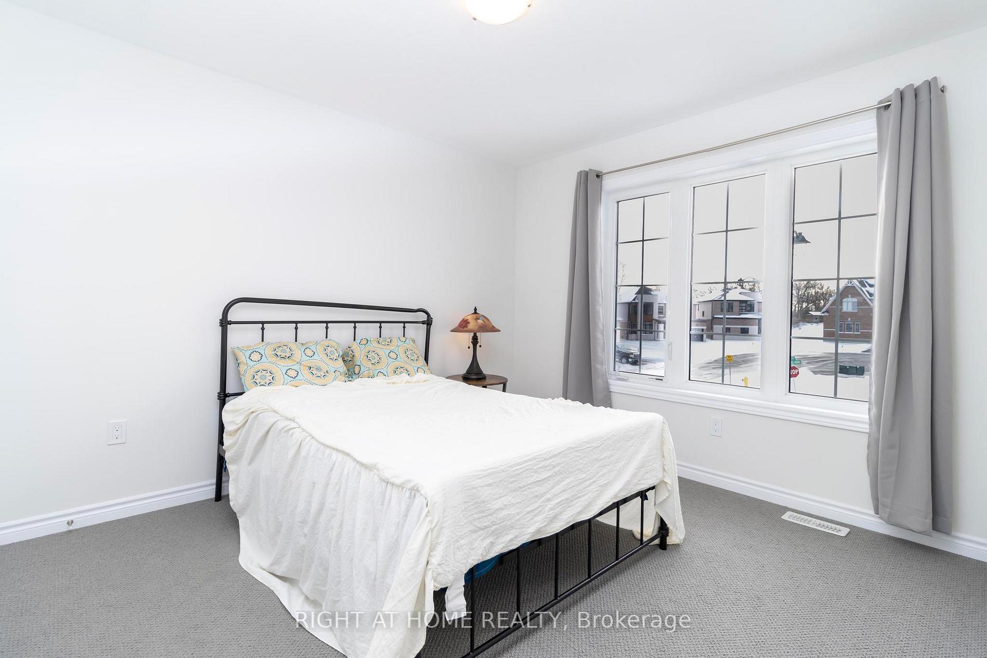 Photo 36 of 36 Ford Street, Brant, Paris — HOMEH