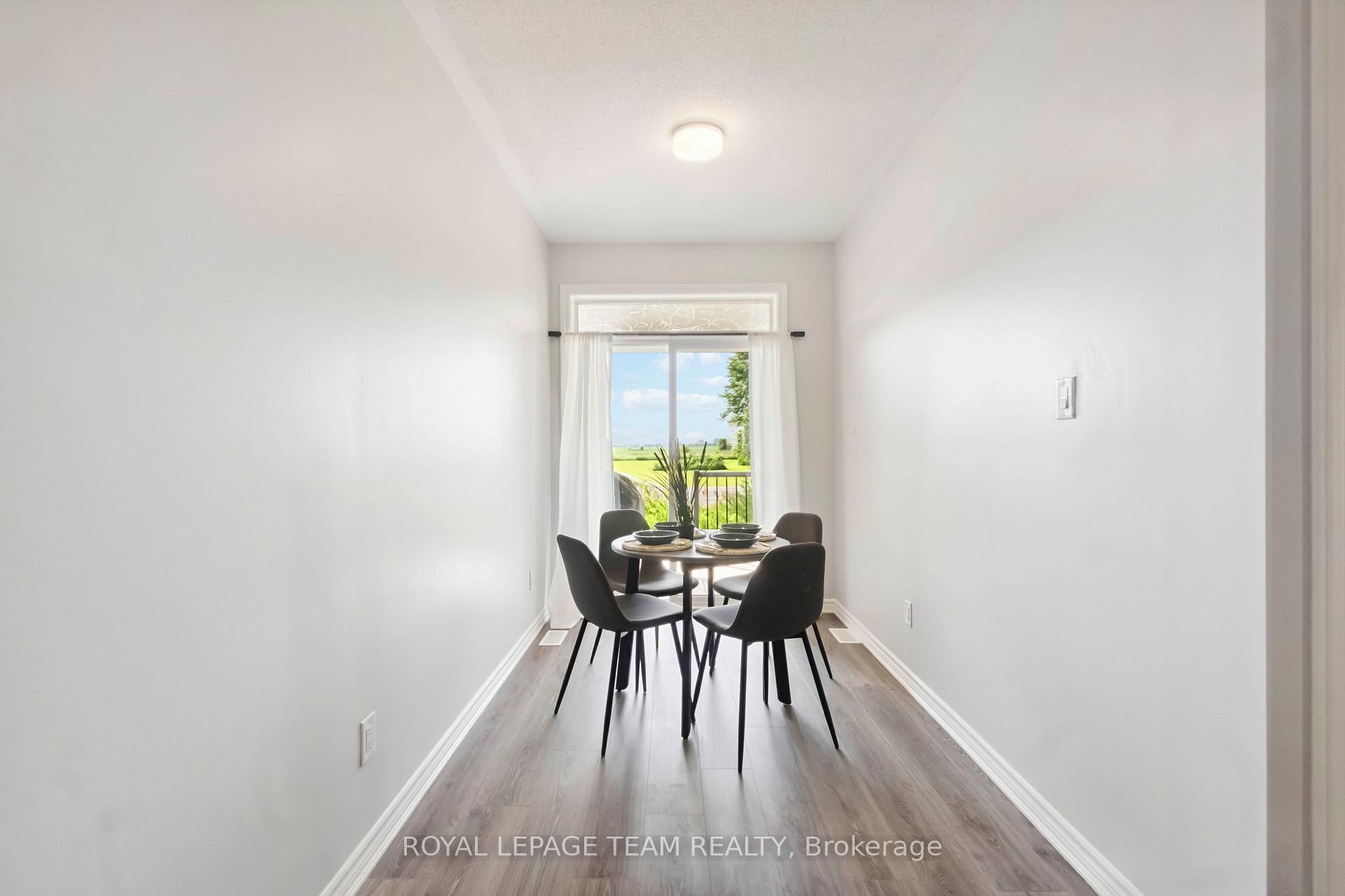 Photo 18 of 606 Lapland Private, Ottawa, Kanata - Emerald Meadows/Trailwest — HOMEH