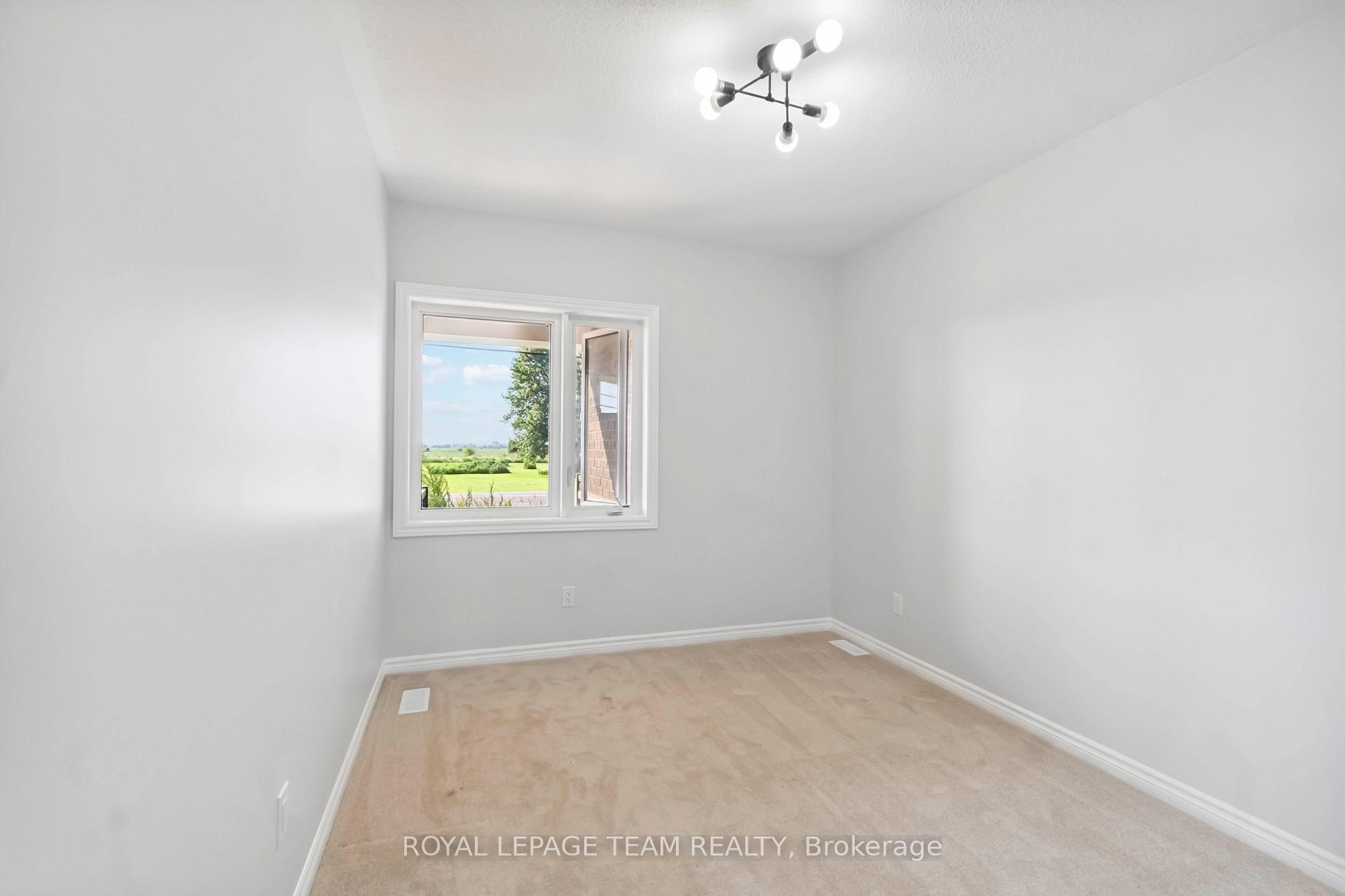 Photo 23 of 606 Lapland Private, Ottawa, Kanata - Emerald Meadows/Trailwest — HOMEH