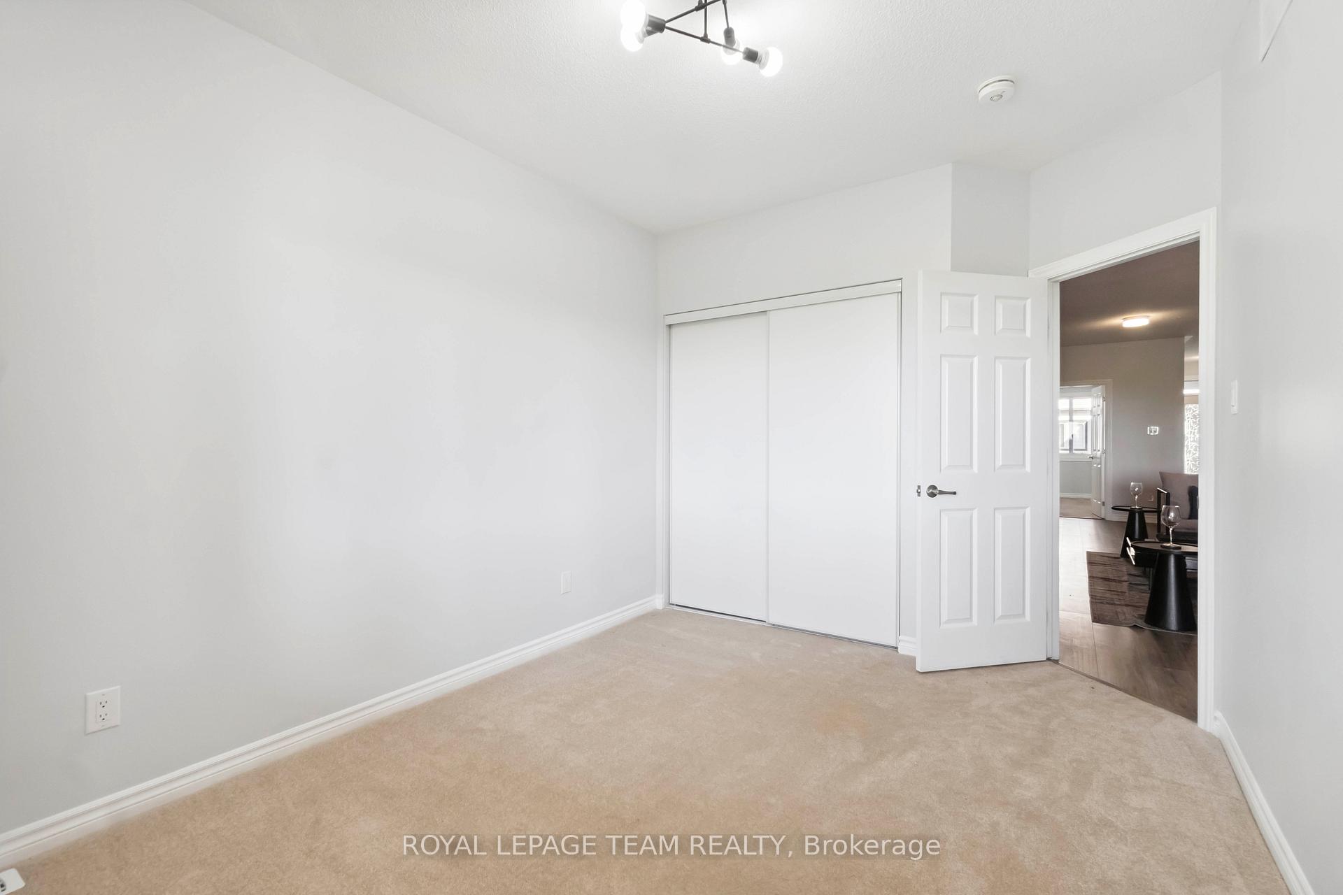 Photo 24 of 606 Lapland Private, Ottawa, Kanata - Emerald Meadows/Trailwest — HOMEH