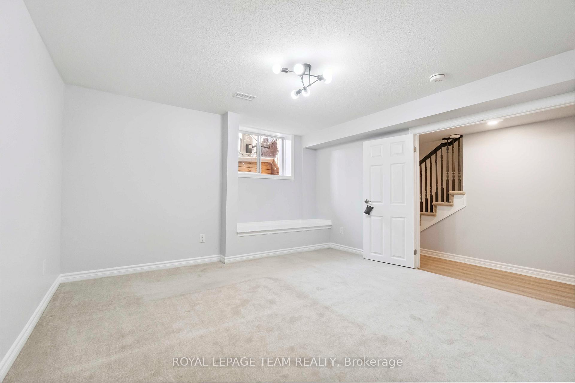 Photo 37 of 606 Lapland Private, Ottawa, Kanata - Emerald Meadows/Trailwest — HOMEH
