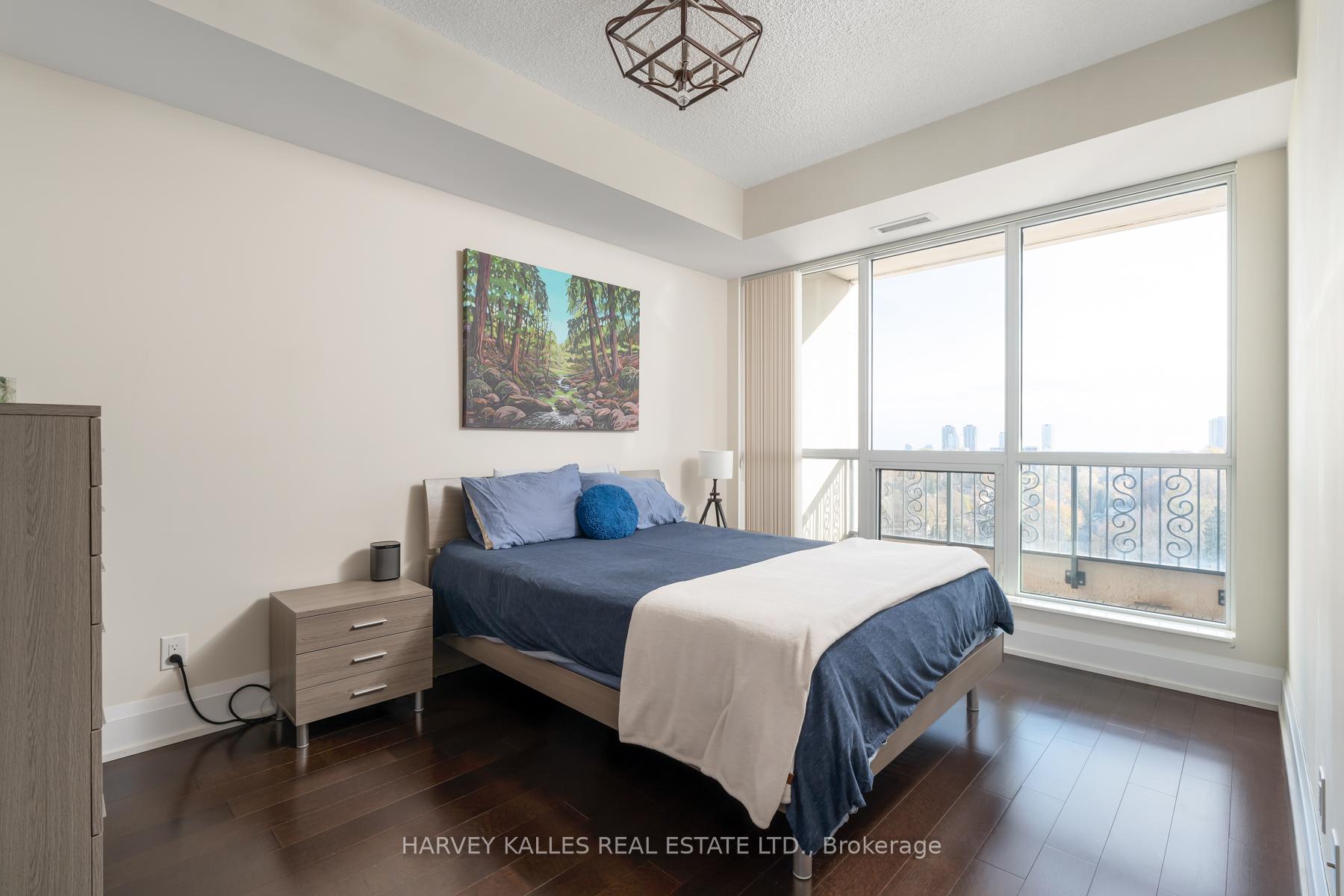 Photo 14 of Unit 1016, 1 Old Mill Drive, Toronto, High Park-Swansea — HOMEH