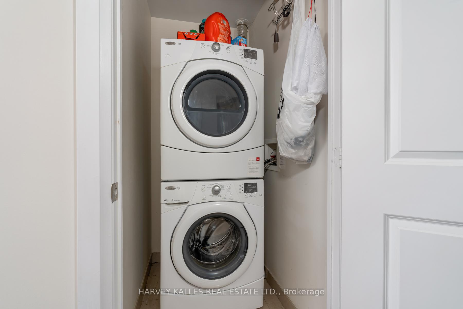 Photo 18 of Unit 1016, 1 Old Mill Drive, Toronto, High Park-Swansea — HOMEH