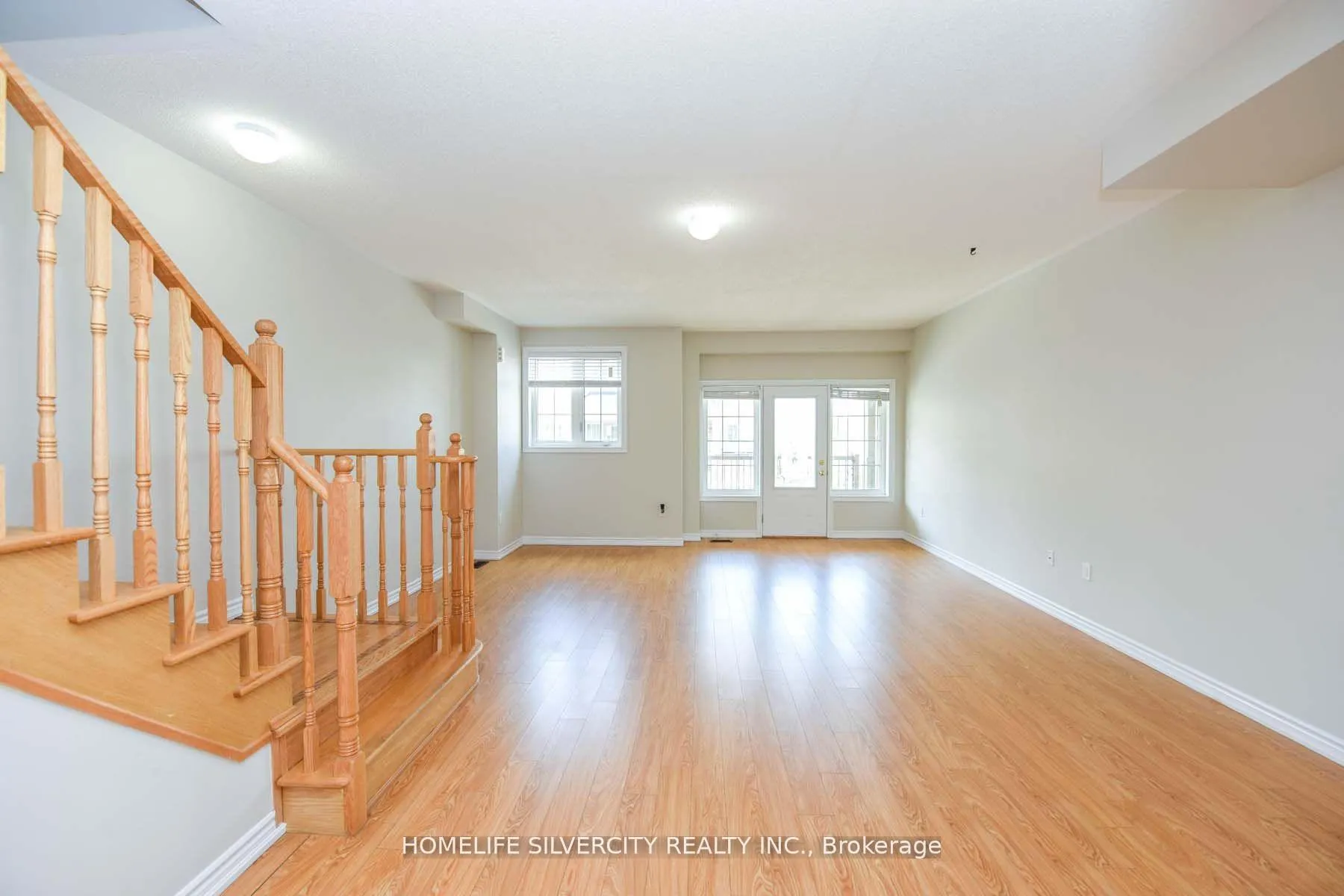 Photo 8 of 7 Miami Grove, Brampton, Heart Lake East — HOMEH