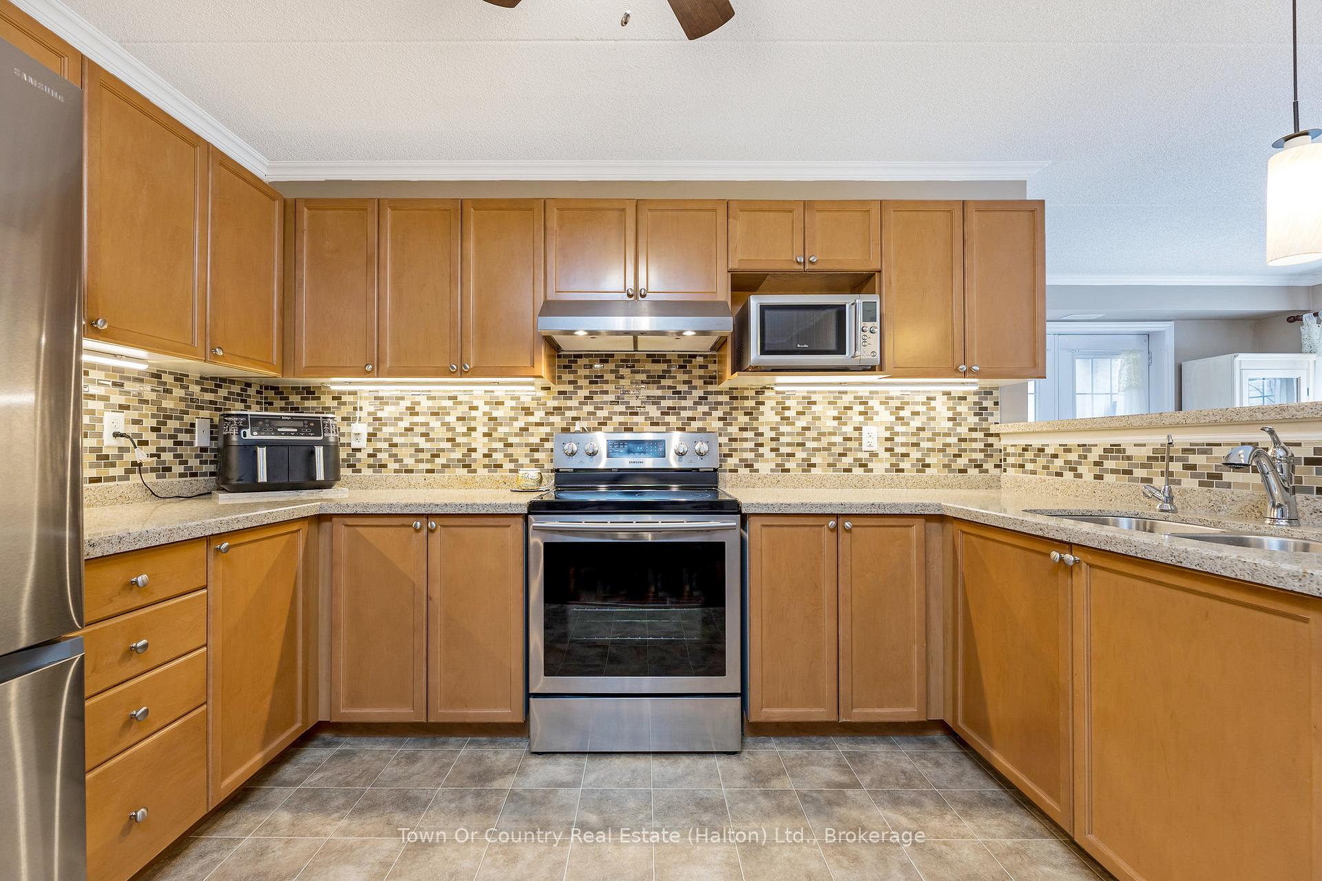 Photo 8 of Unit 114, 1487 Maple Avenue, Milton, Dempsey — HOMEH