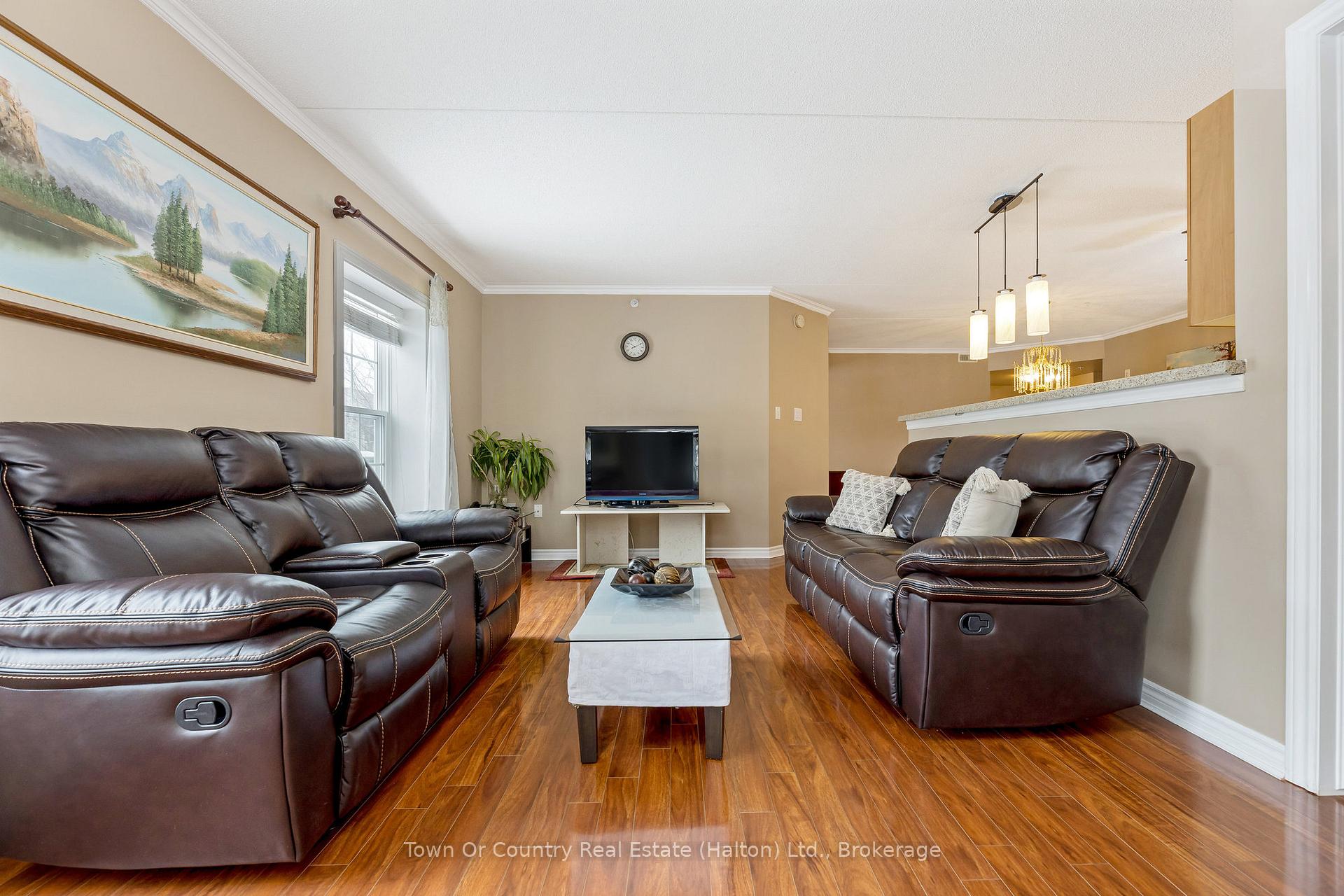 Photo 10 of Unit 114, 1487 Maple Avenue, Milton, Dempsey — HOMEH