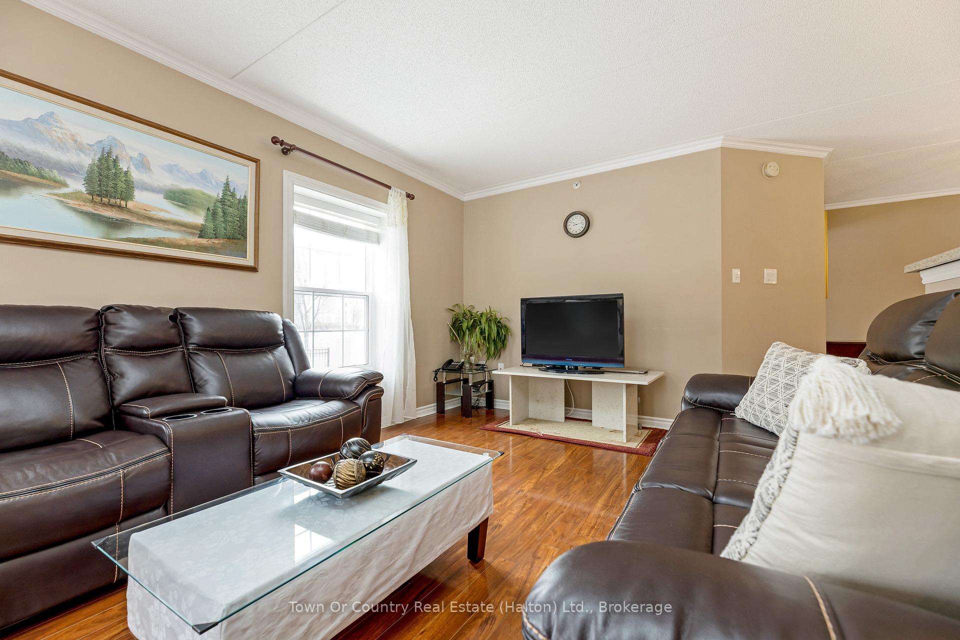 Photo 11 of Unit 114, 1487 Maple Avenue, Milton, Dempsey — HOMEH