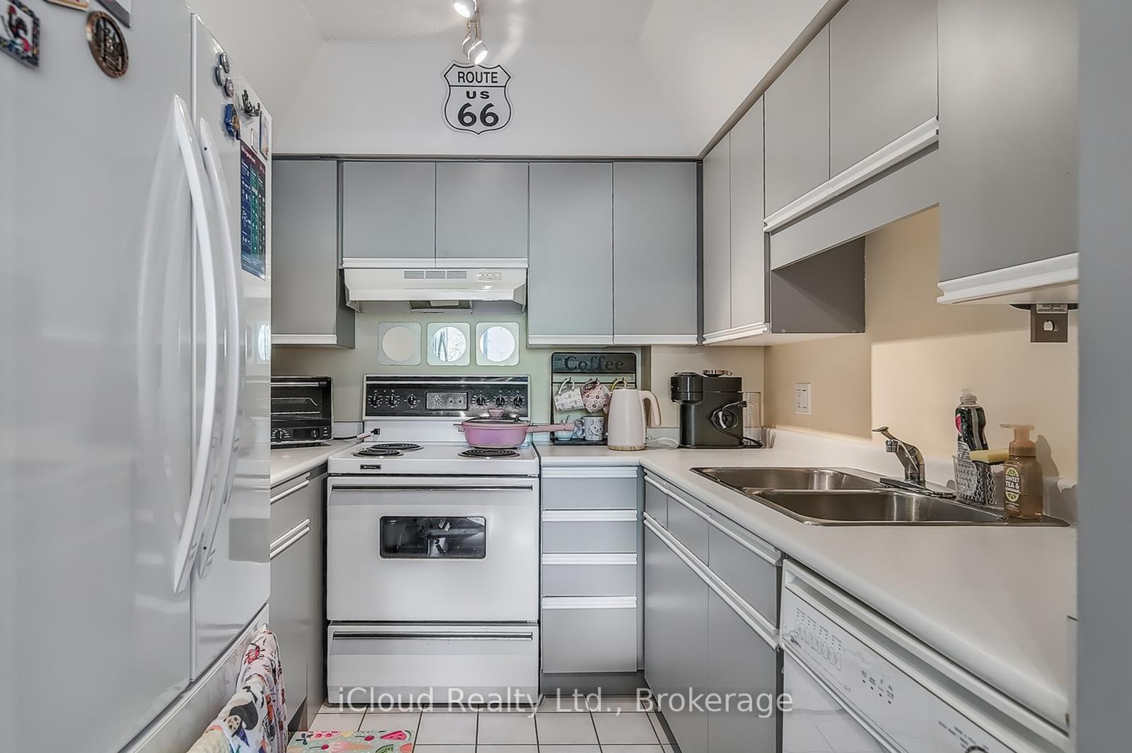 Photo 10 of Unit 112, 107 Bagot Street, Guelph, Junction/Onward Willow — HOMEH