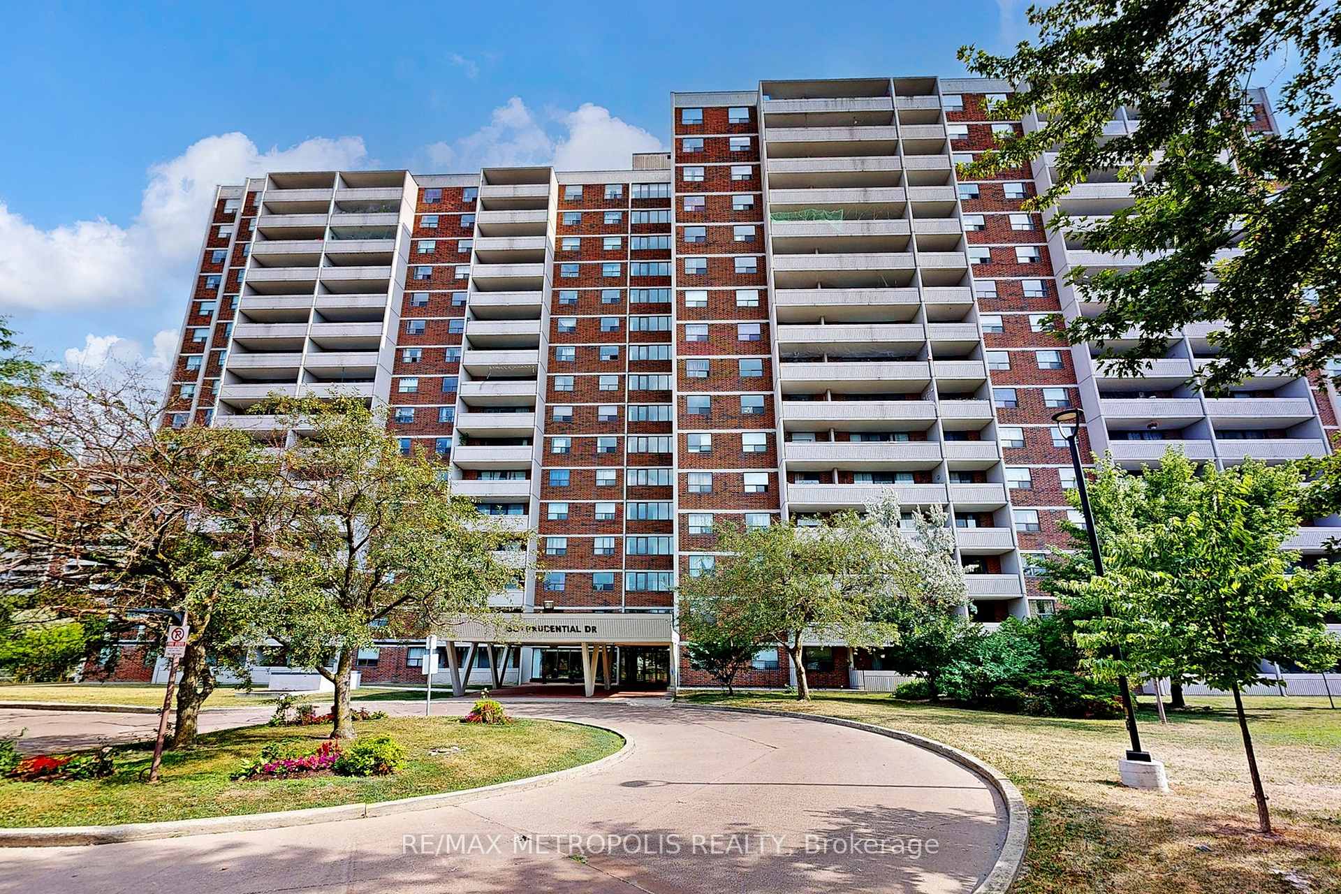 Photo 4 of Unit 602, 301 Prudential Drive, Scarborough, Dorset Park — HOMEH