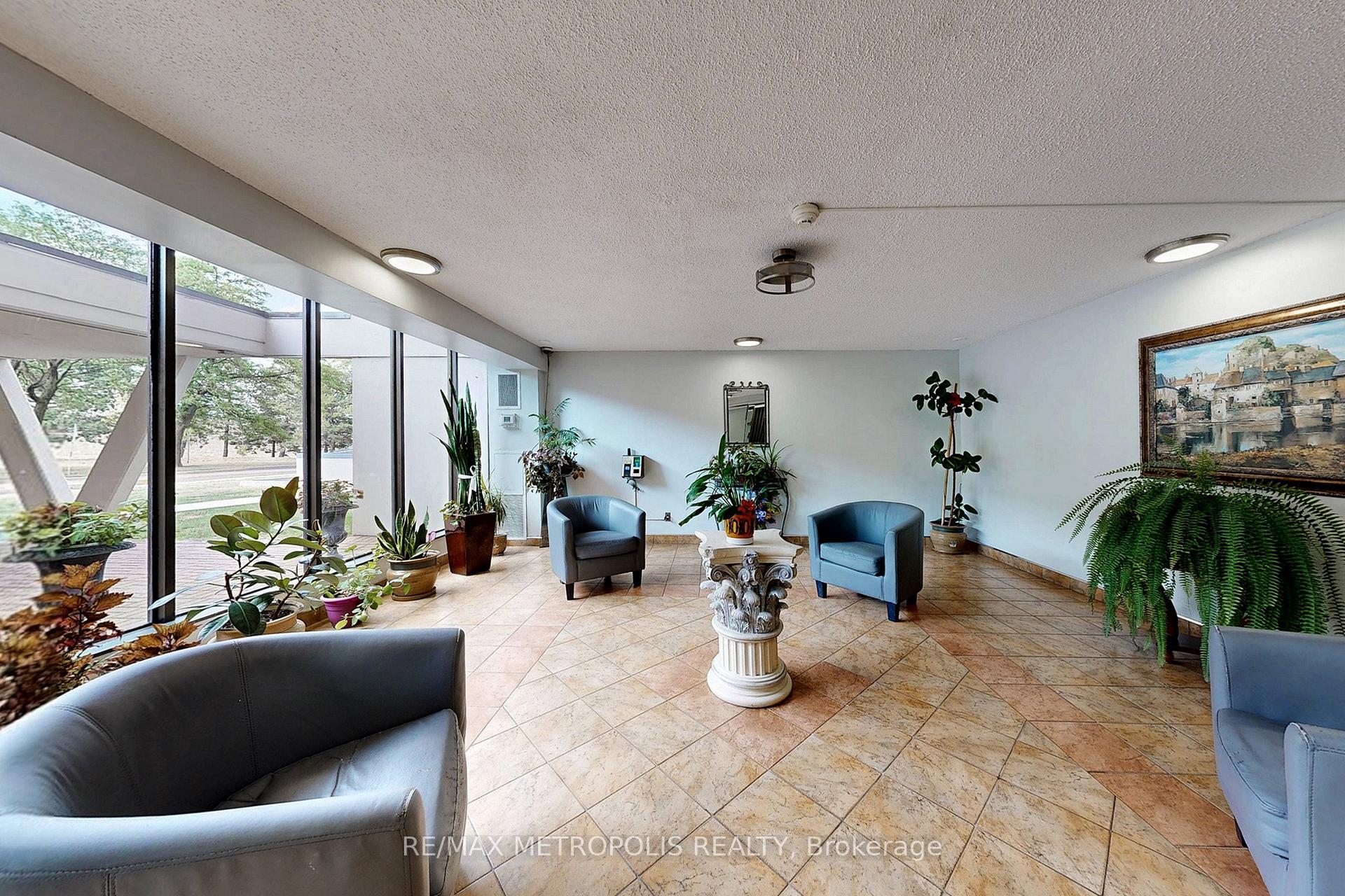 Photo 6 of Unit 602, 301 Prudential Drive, Scarborough, Dorset Park — HOMEH