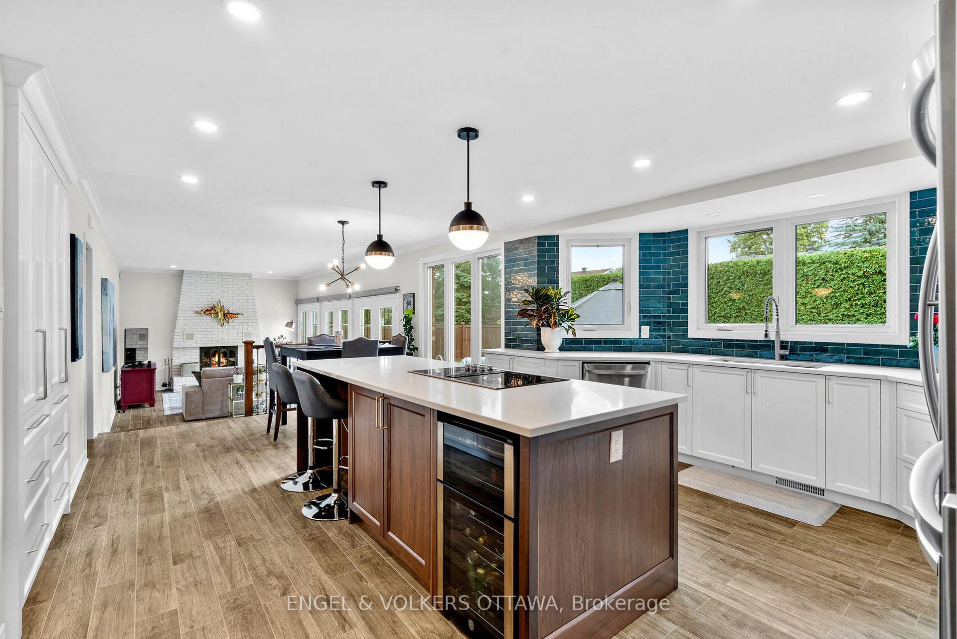 Photo 8 of 32 Merkel Drive, Ottawa, Barrhaven - Knollsbrook — HOMEH