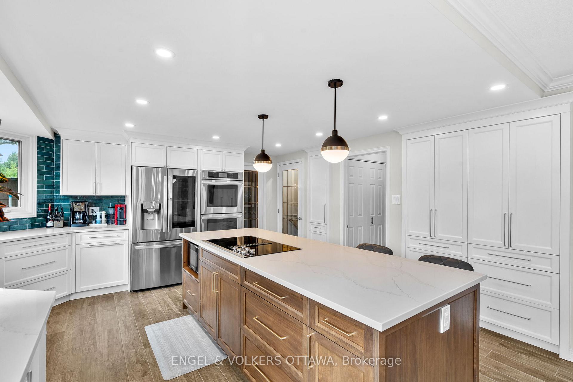 Photo 11 of 32 Merkel Drive, Ottawa, Barrhaven - Knollsbrook — HOMEH