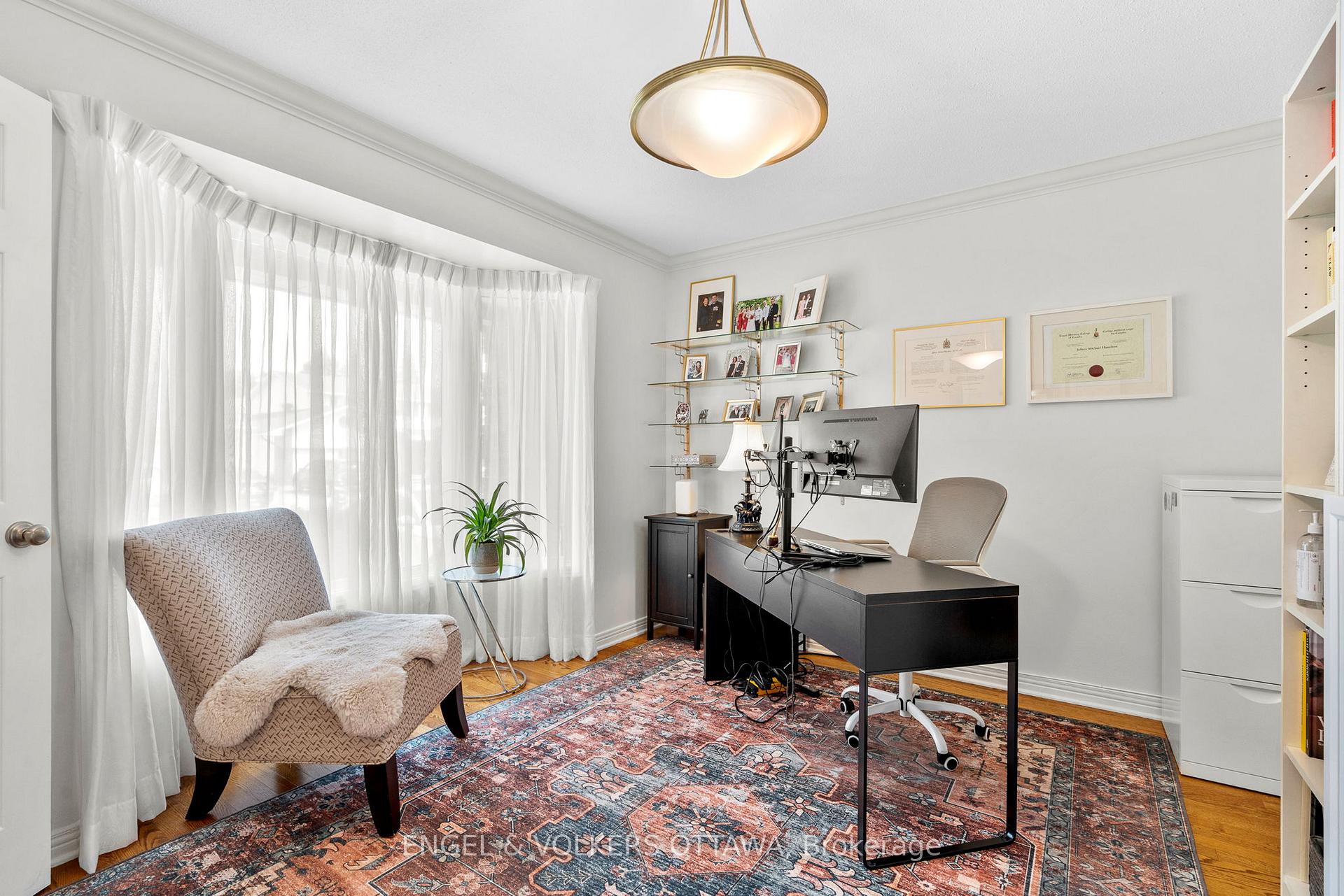 Photo 19 of 32 Merkel Drive, Ottawa, Barrhaven - Knollsbrook — HOMEH