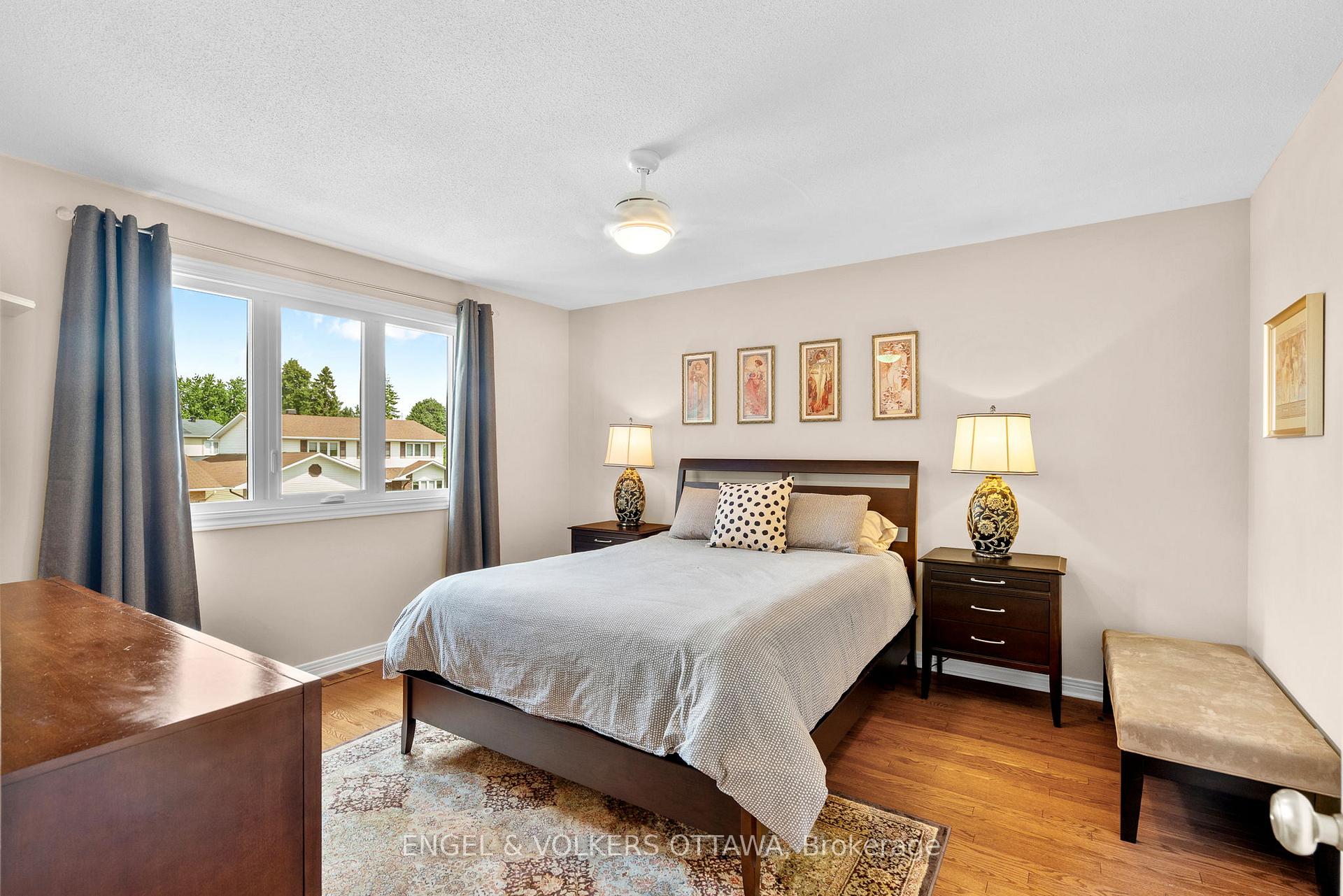 Photo 28 of 32 Merkel Drive, Ottawa, Barrhaven - Knollsbrook — HOMEH