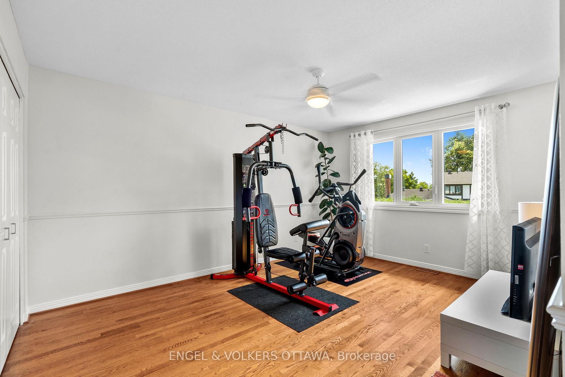 Photo 24 of 32 Merkel Drive, Ottawa, Barrhaven - Knollsbrook — HOMEH