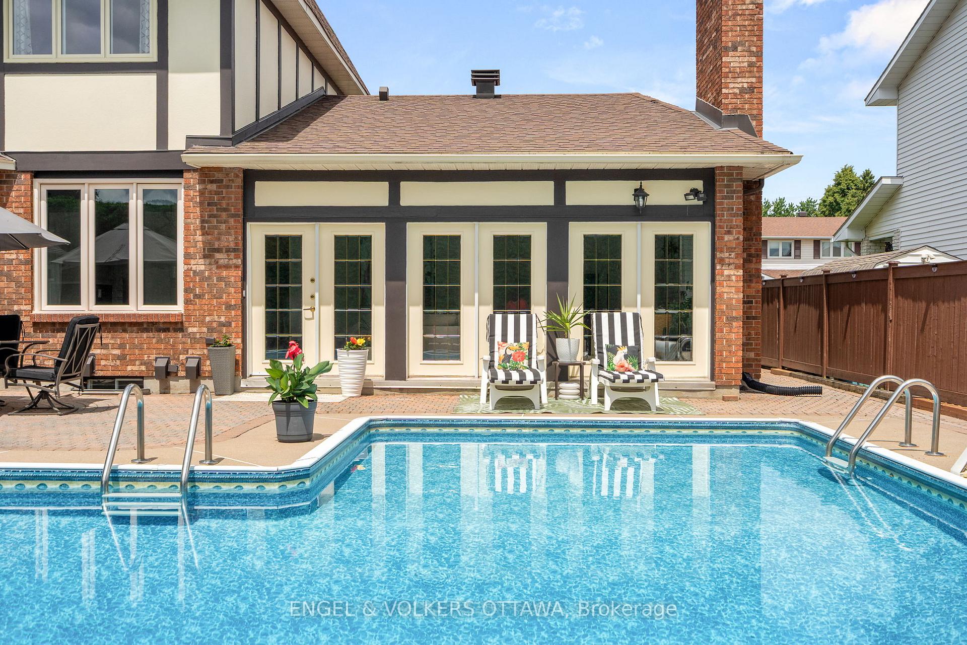 Photo 42 of 32 Merkel Drive, Ottawa, Barrhaven - Knollsbrook — HOMEH