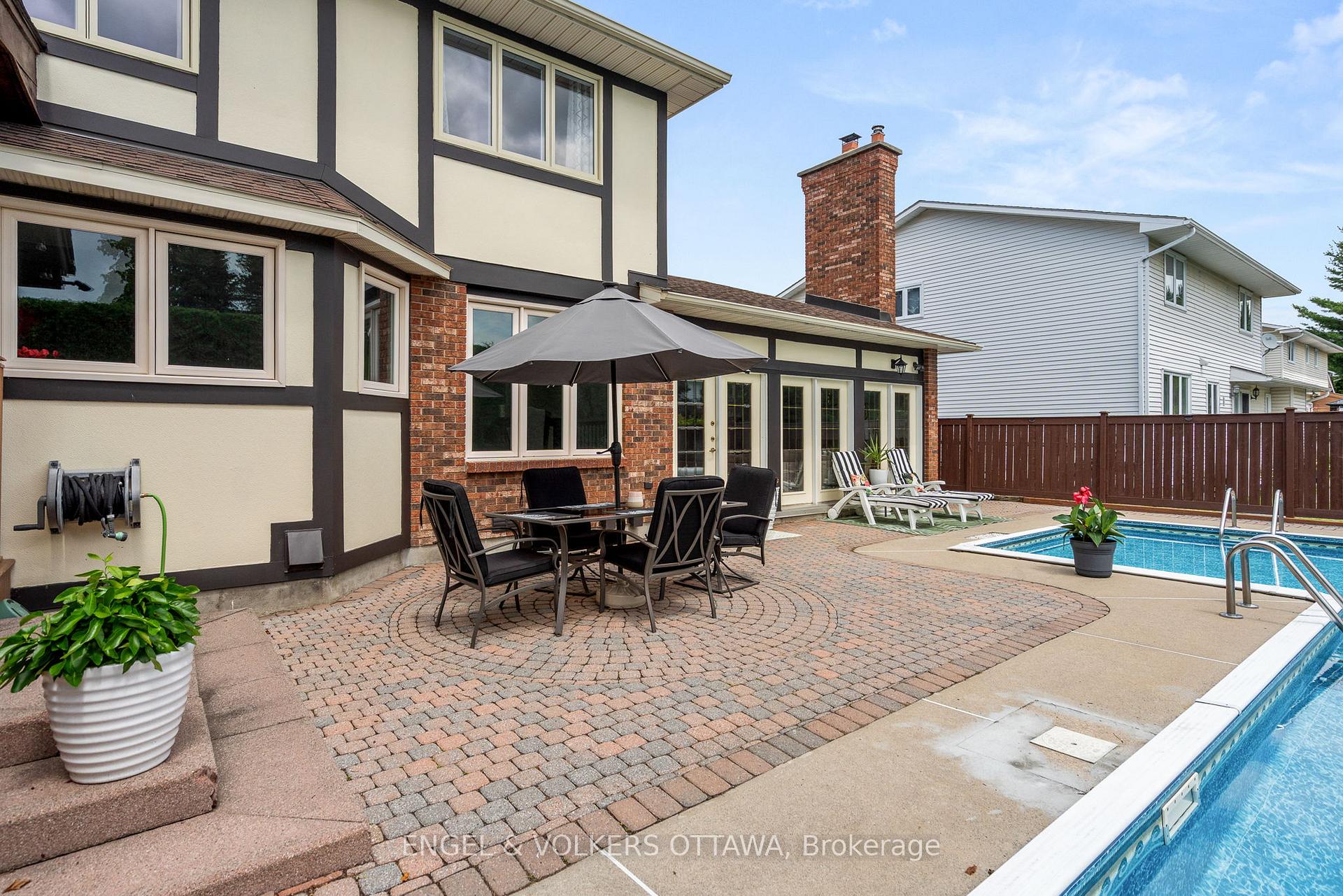Photo 44 of 32 Merkel Drive, Ottawa, Barrhaven - Knollsbrook — HOMEH
