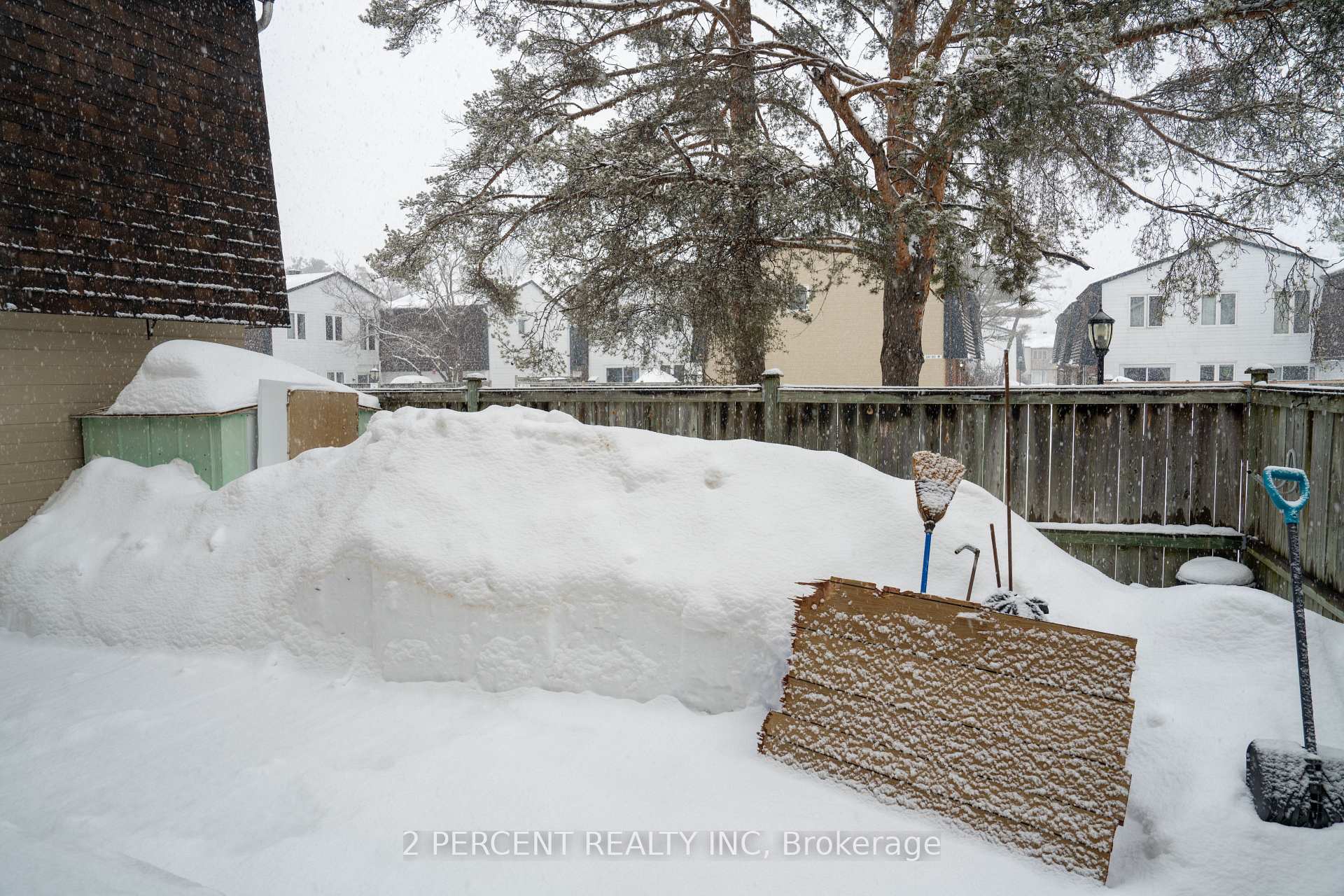 Photo 3 of Unit 102, 3691 Albion Road, Ottawa, Sawmill Creek/Timbermill — HOMEH