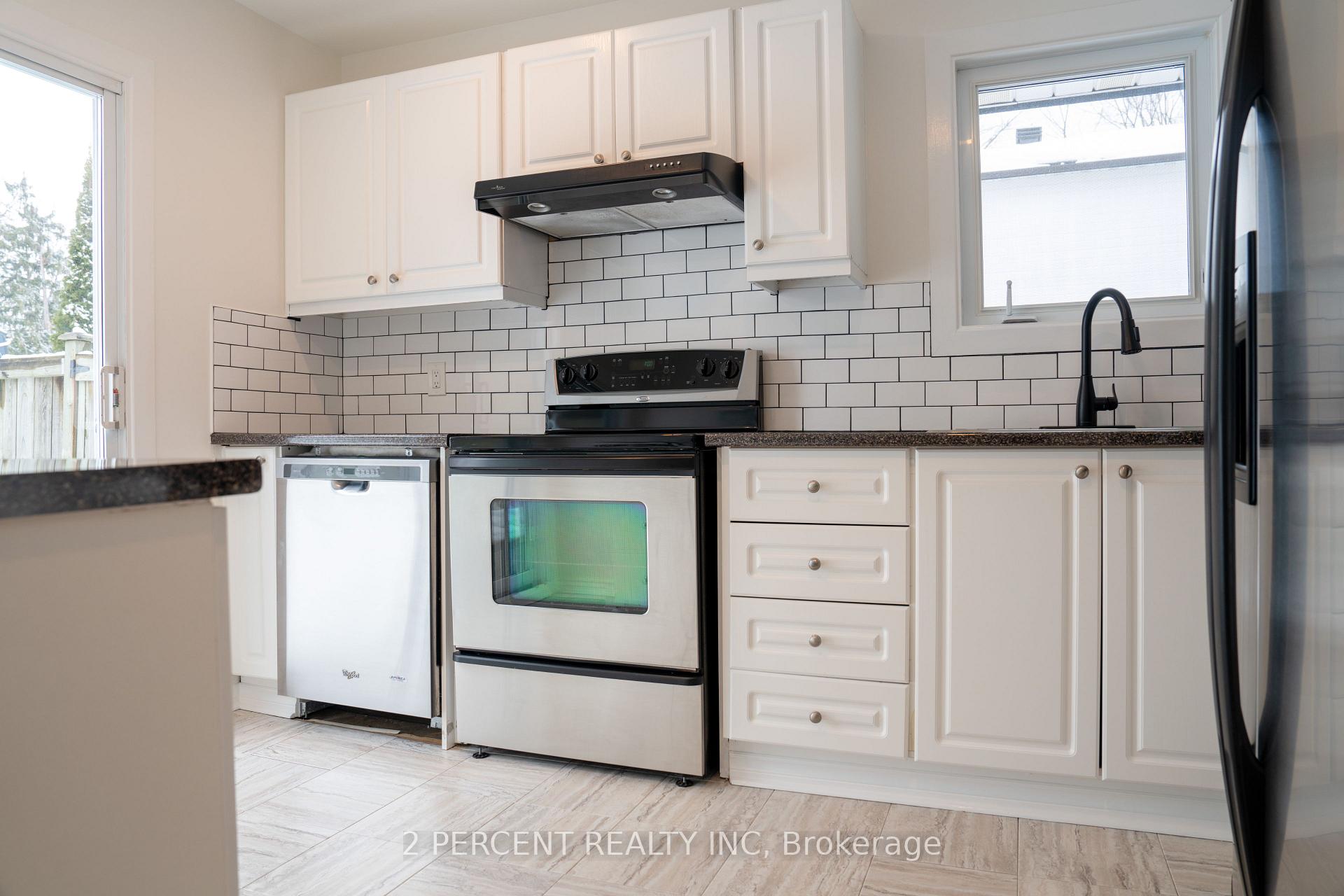 Photo 9 of Unit 102, 3691 Albion Road, Ottawa, Sawmill Creek/Timbermill — HOMEH