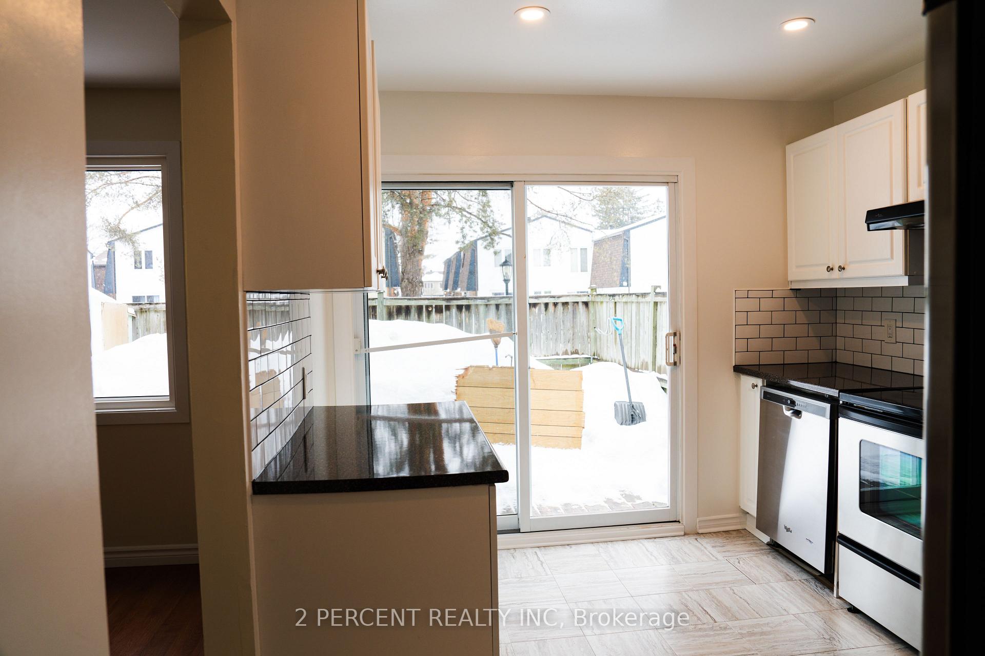 Photo 13 of Unit 102, 3691 Albion Road, Ottawa, Sawmill Creek/Timbermill — HOMEH