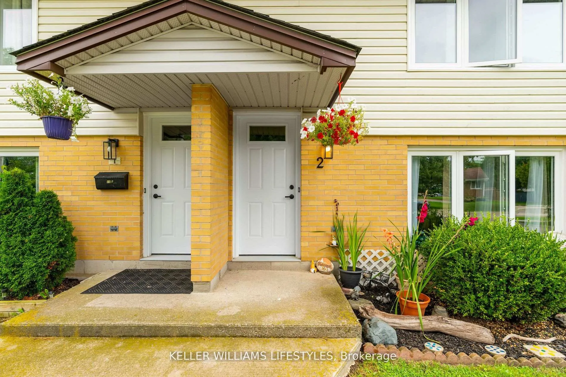 Photo 3 of Unit 2, 155 Water Street, Southwest Middlesex, Glencoe — HOMEH