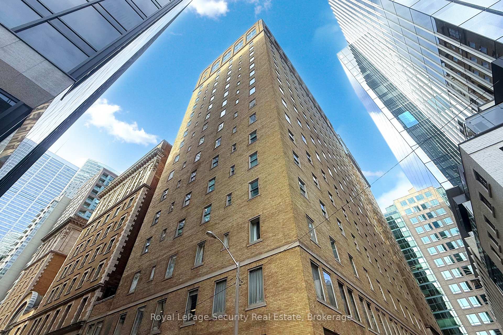 Photo 2 of Unit 323, 22 Leader Lane, Toronto, Church-Yonge Corridor — HOMEH