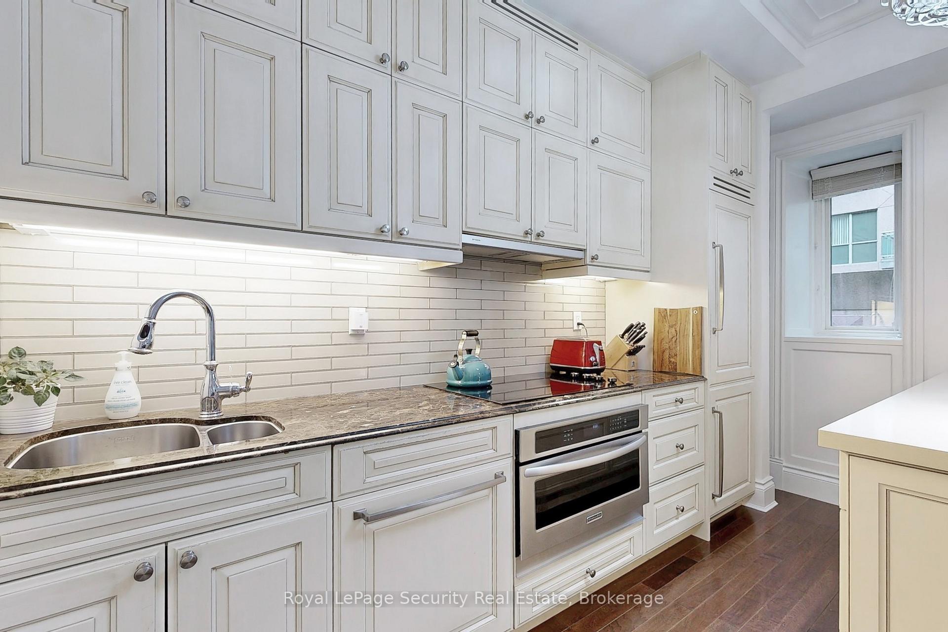 Photo 17 of Unit 323, 22 Leader Lane, Toronto, Church-Yonge Corridor — HOMEH