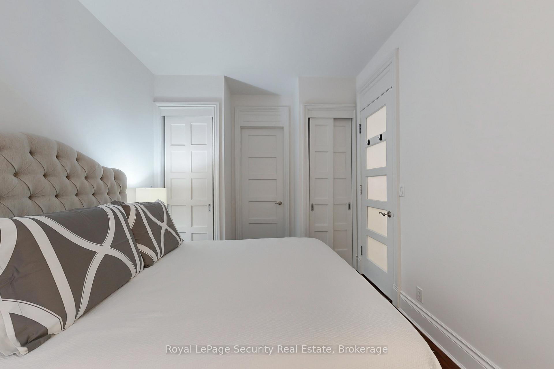 Photo 22 of Unit 323, 22 Leader Lane, Toronto, Church-Yonge Corridor — HOMEH