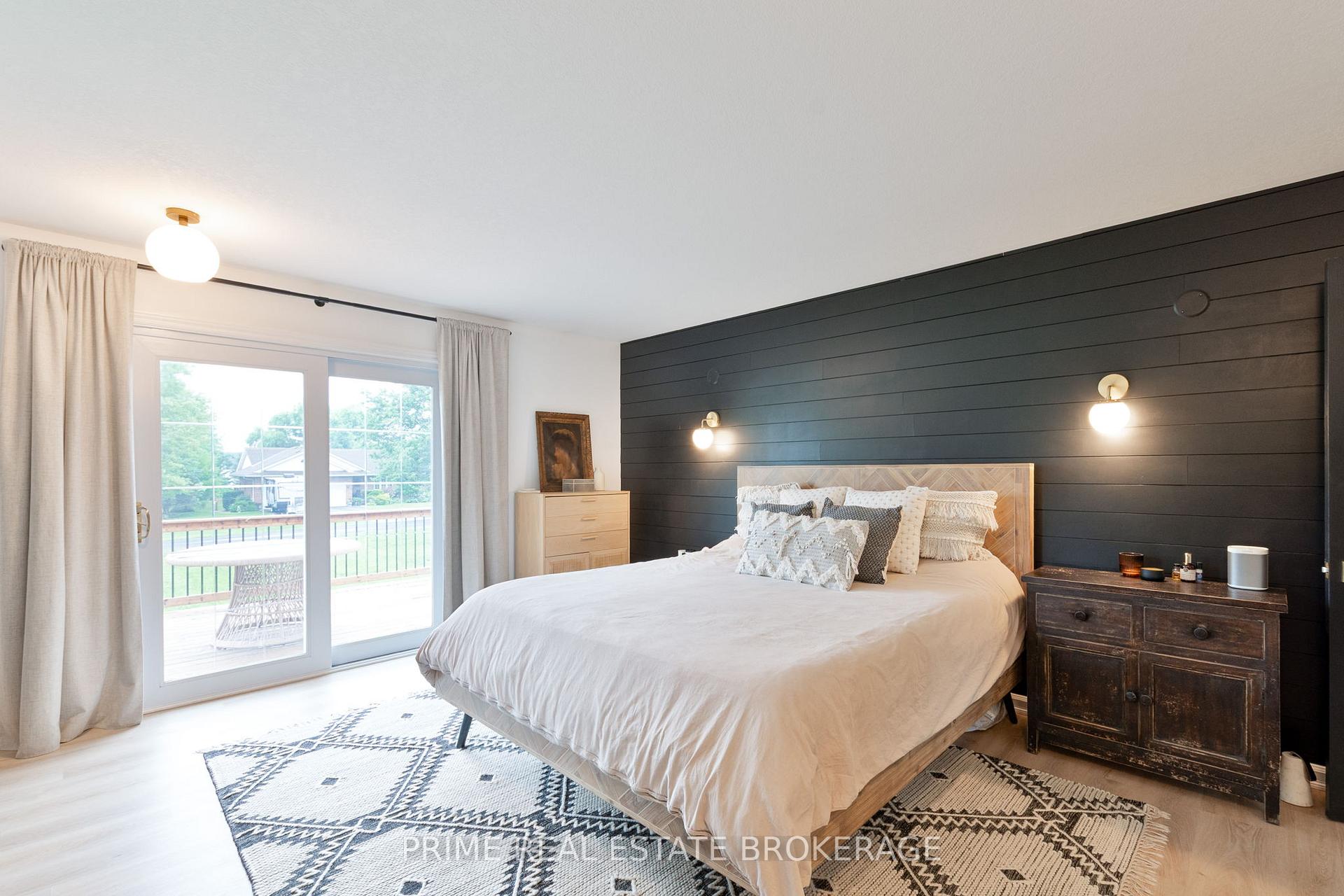 Photo 19 of 8865 Iona Road, Dutton/Dunwich, Iona — HOMEH
