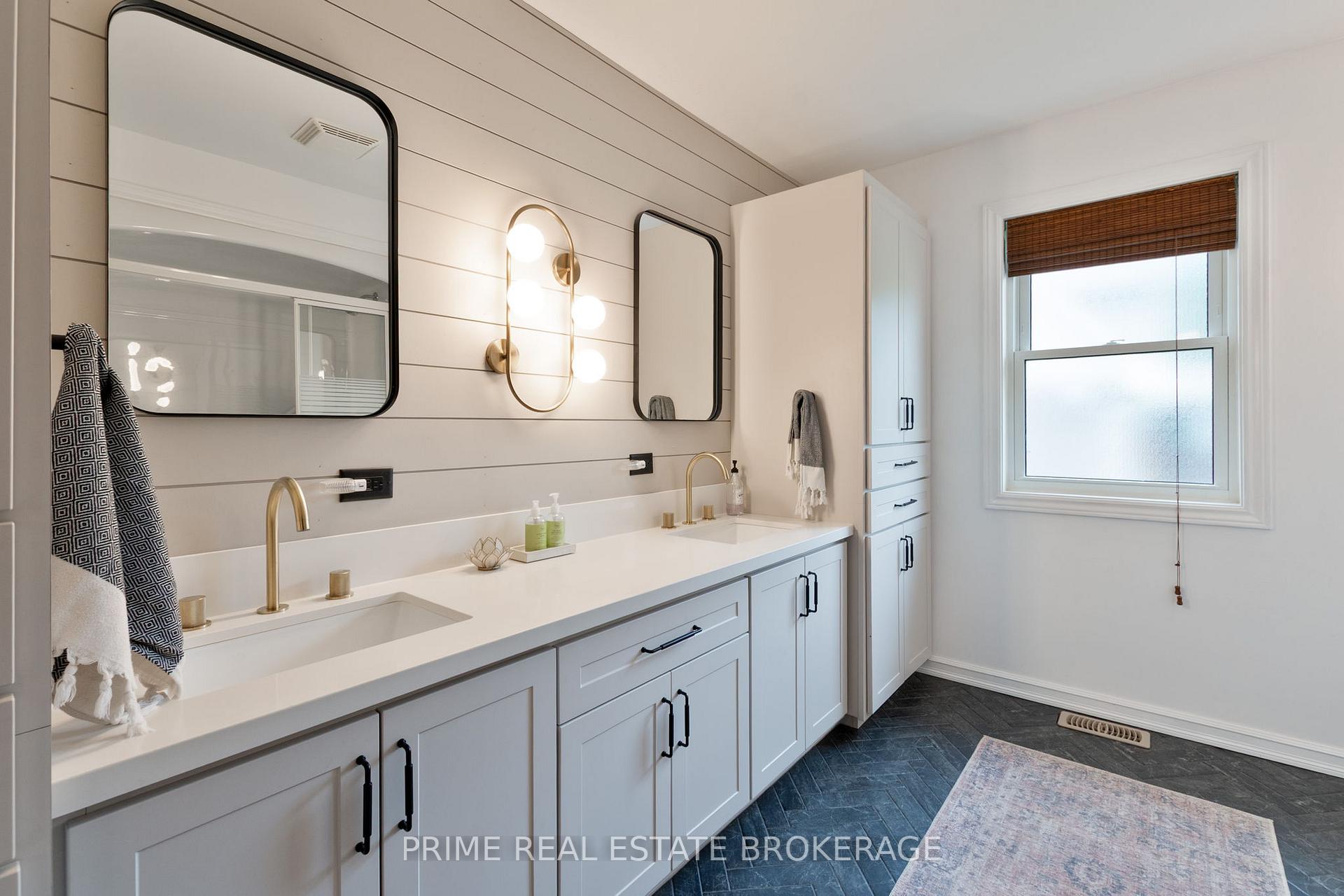 Photo 21 of 8865 Iona Road, Dutton/Dunwich, Iona — HOMEH
