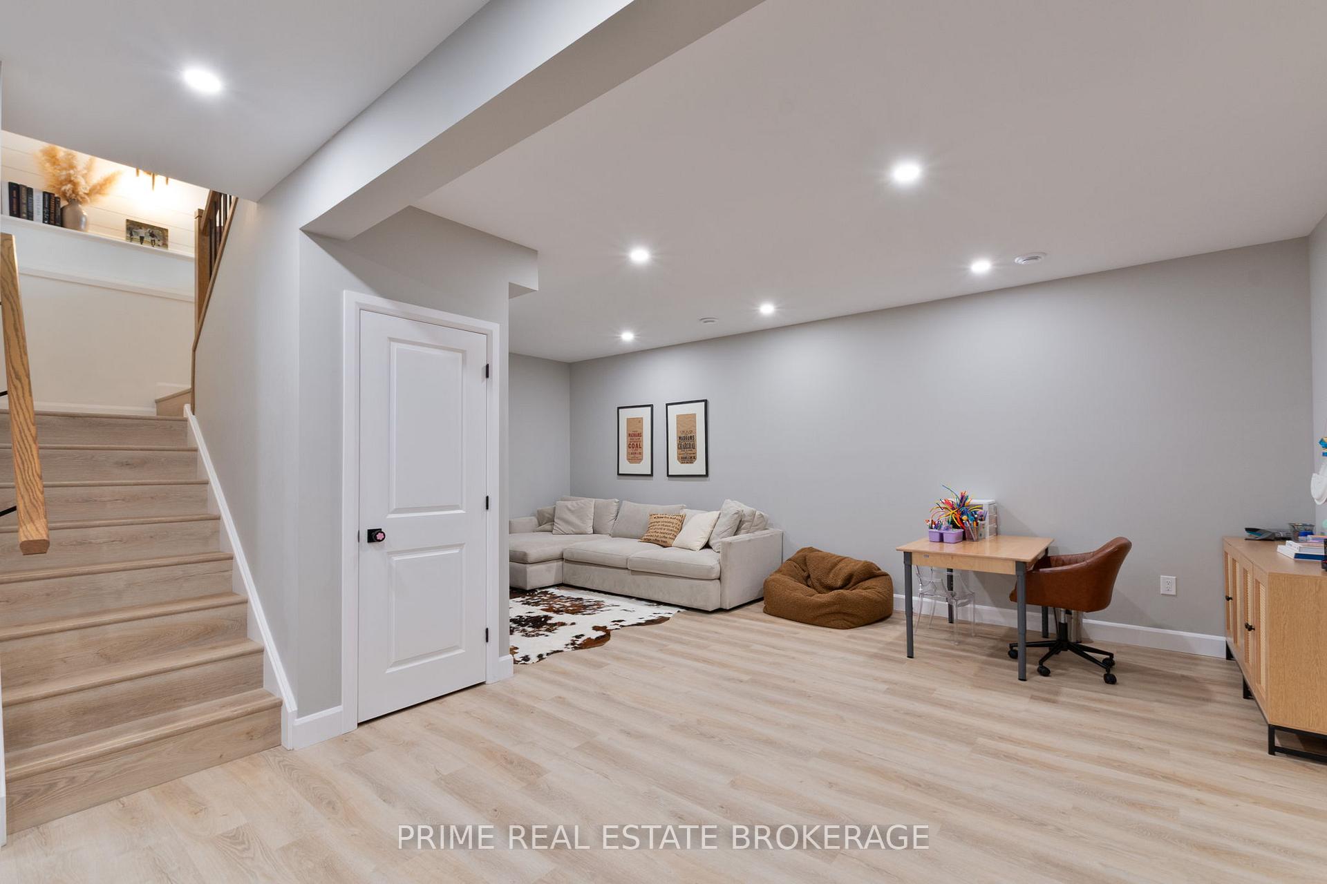 Photo 25 of 8865 Iona Road, Dutton/Dunwich, Iona — HOMEH