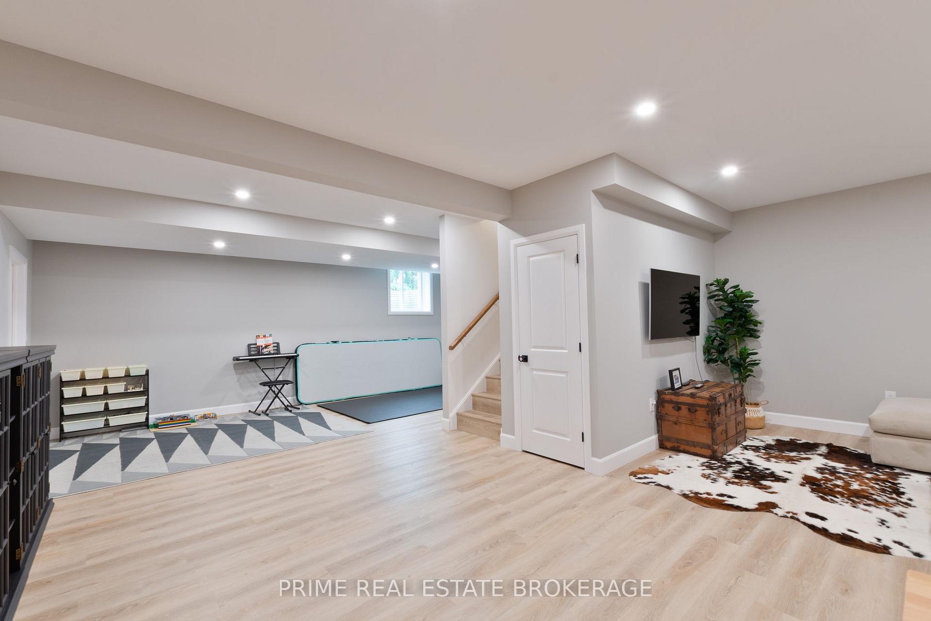 Photo 28 of 8865 Iona Road, Dutton/Dunwich, Iona — HOMEH