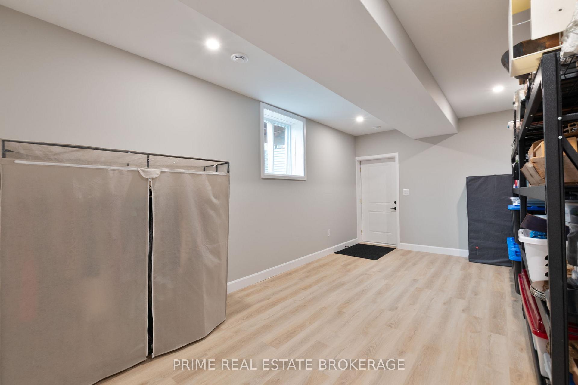 Photo 35 of 8865 Iona Road, Dutton/Dunwich, Iona — HOMEH