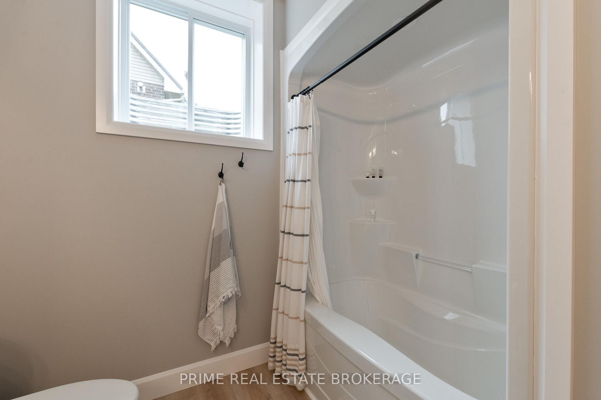 Photo 37 of 8865 Iona Road, Dutton/Dunwich, Iona — HOMEH