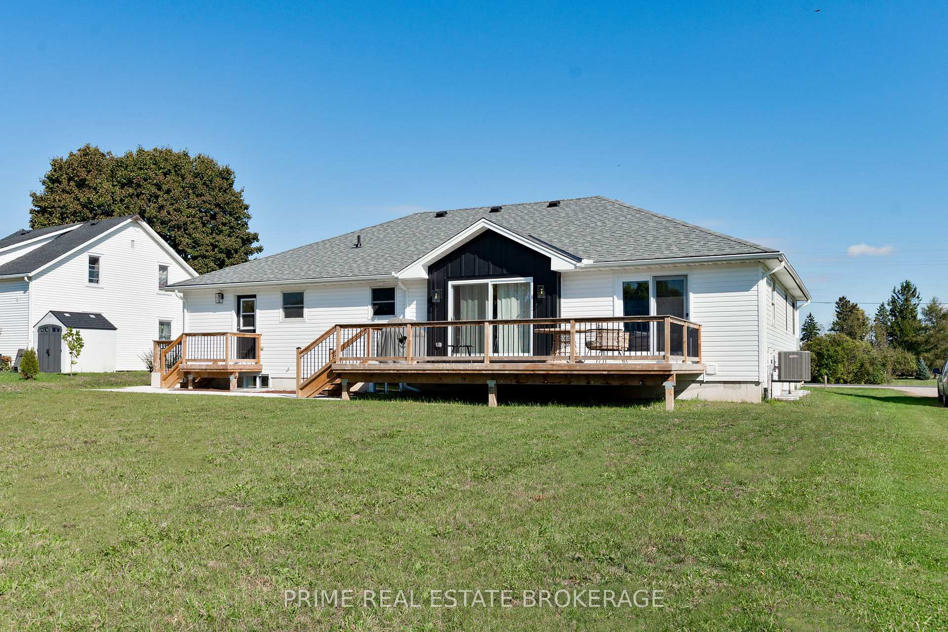 Photo 41 of 8865 Iona Road, Dutton/Dunwich, Iona — HOMEH