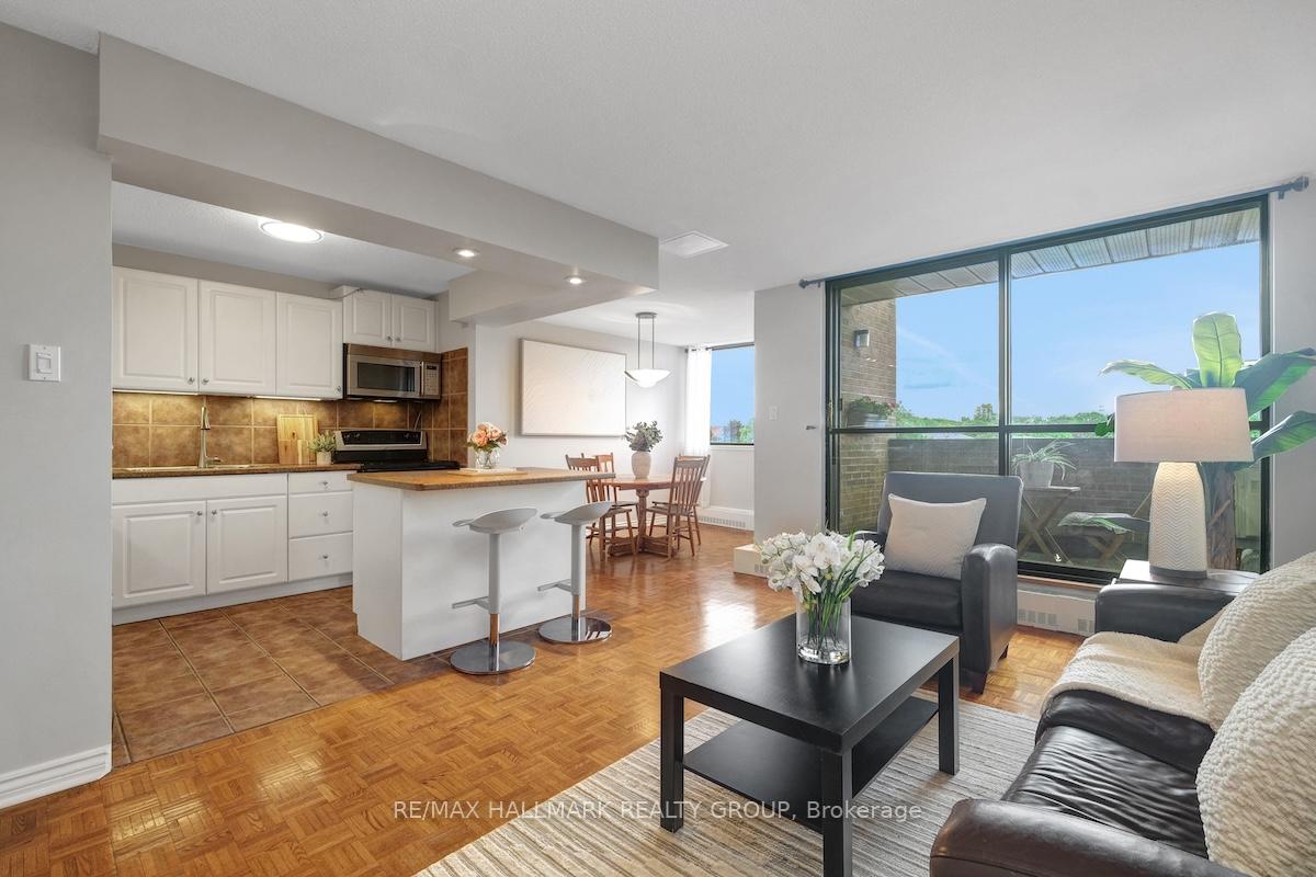 Photo 9 of Unit 632, 515 St Laurent Boulevard, Ottawa, Viscount Alexander Park — HOMEH