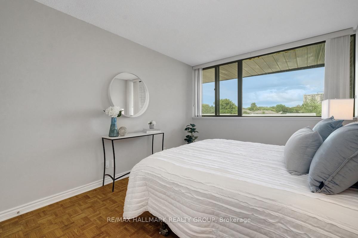 Photo 25 of Unit 632, 515 St Laurent Boulevard, Ottawa, Viscount Alexander Park — HOMEH