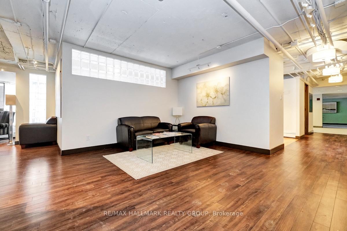 Photo 36 of Unit 632, 515 St Laurent Boulevard, Ottawa, Viscount Alexander Park — HOMEH