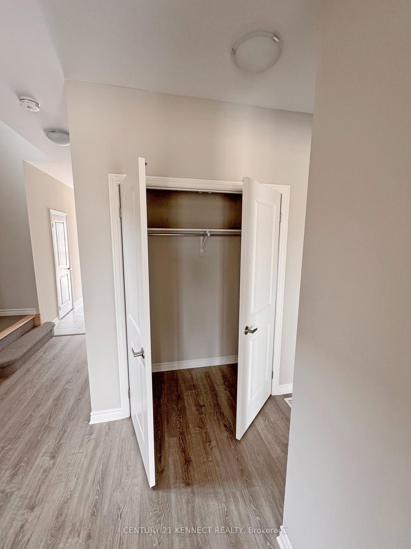 Photo 7 of 280 Springfield Crescent, Clearview, Stayner — HOMEH