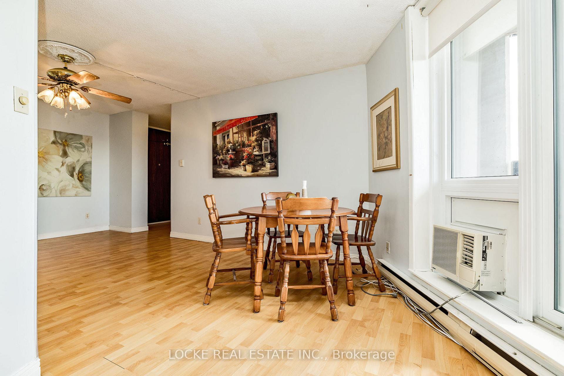 Photo 9 of Unit 918, 2020 Jasmine Crescent, Ottawa, Beacon Hill South — HOMEH