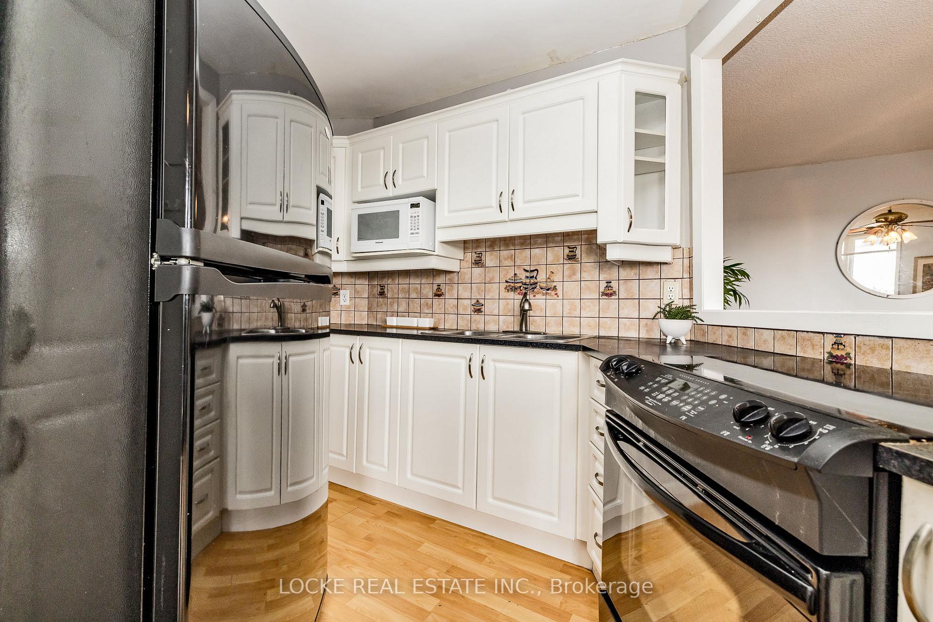 Photo 12 of Unit 918, 2020 Jasmine Crescent, Ottawa, Beacon Hill South — HOMEH