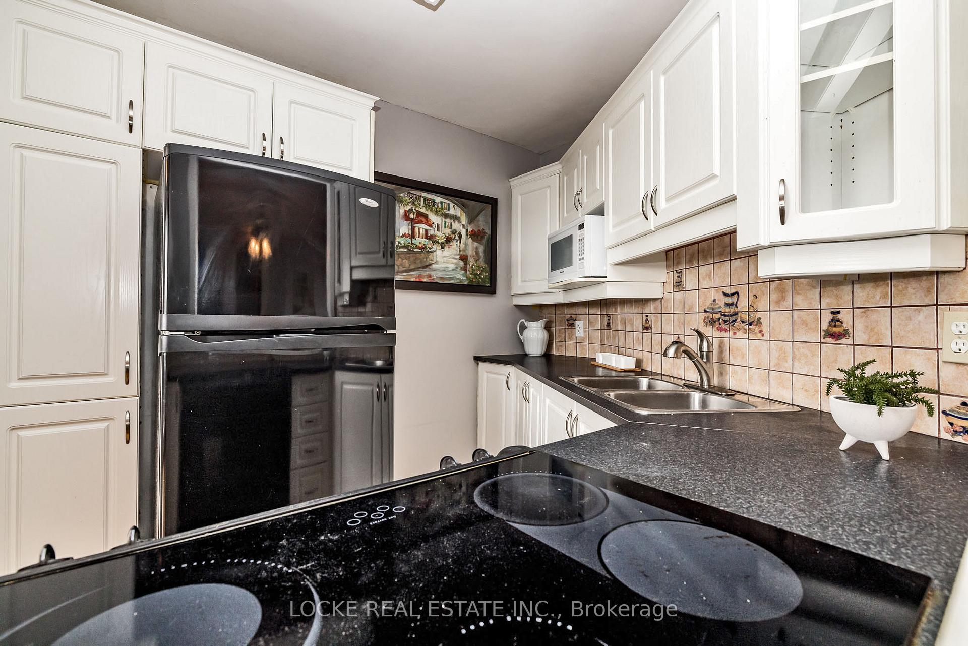 Photo 13 of Unit 918, 2020 Jasmine Crescent, Ottawa, Beacon Hill South — HOMEH