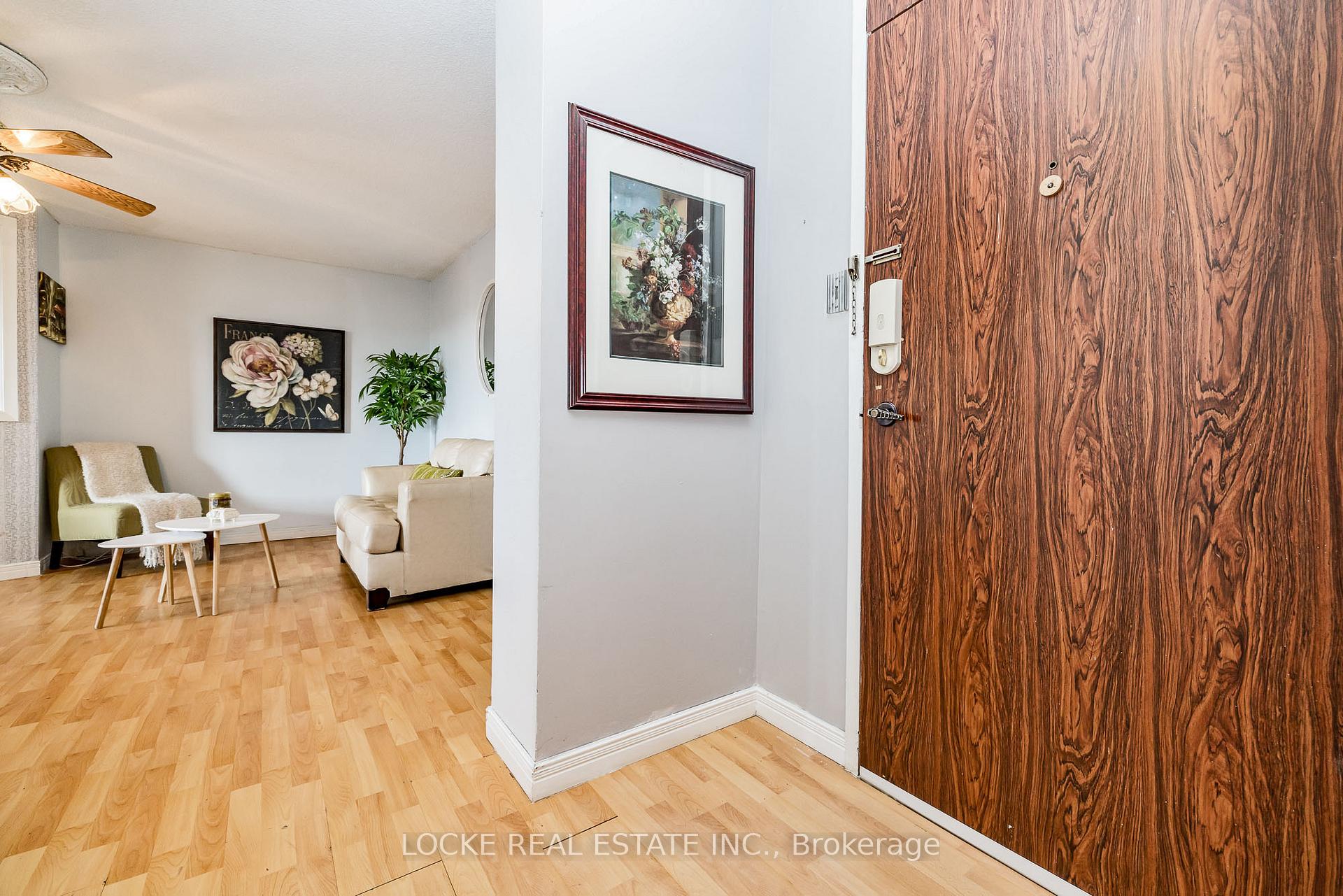 Photo 15 of Unit 918, 2020 Jasmine Crescent, Ottawa, Beacon Hill South — HOMEH