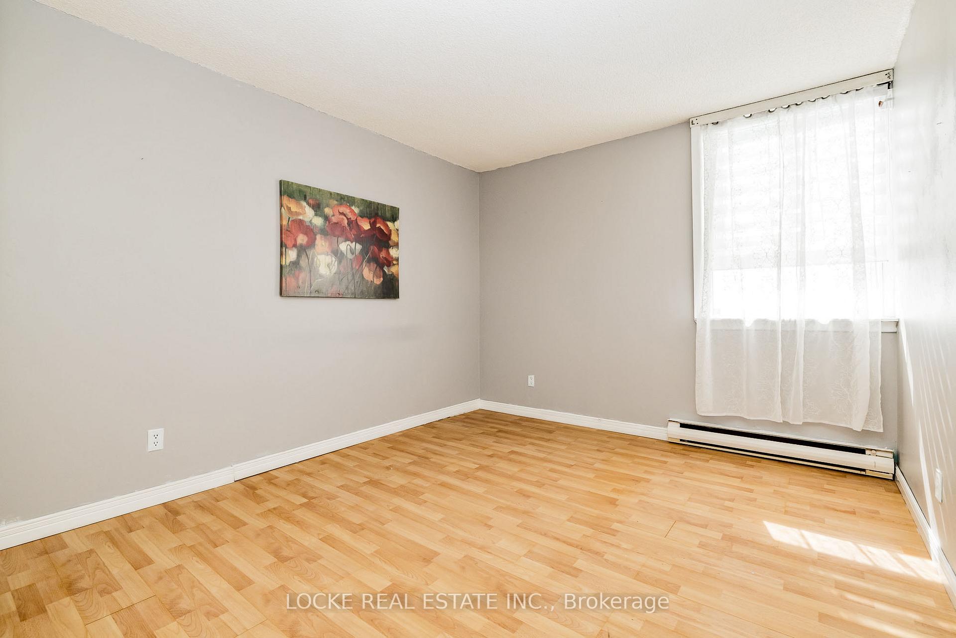 Photo 22 of Unit 918, 2020 Jasmine Crescent, Ottawa, Beacon Hill South — HOMEH
