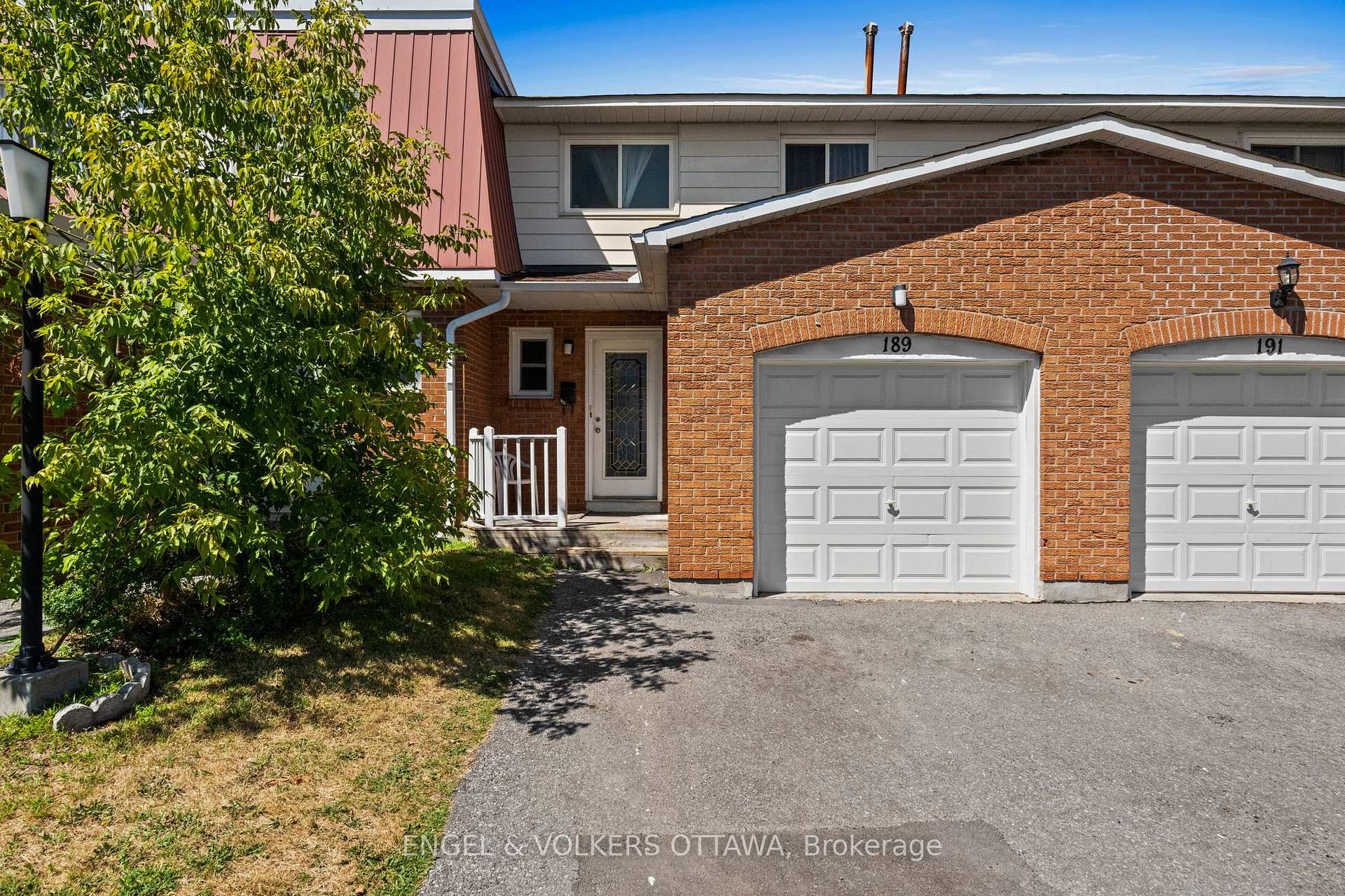 Photo 2 of 189 Birch Hill Private, Ottawa, Carson Meadows — HOMEH