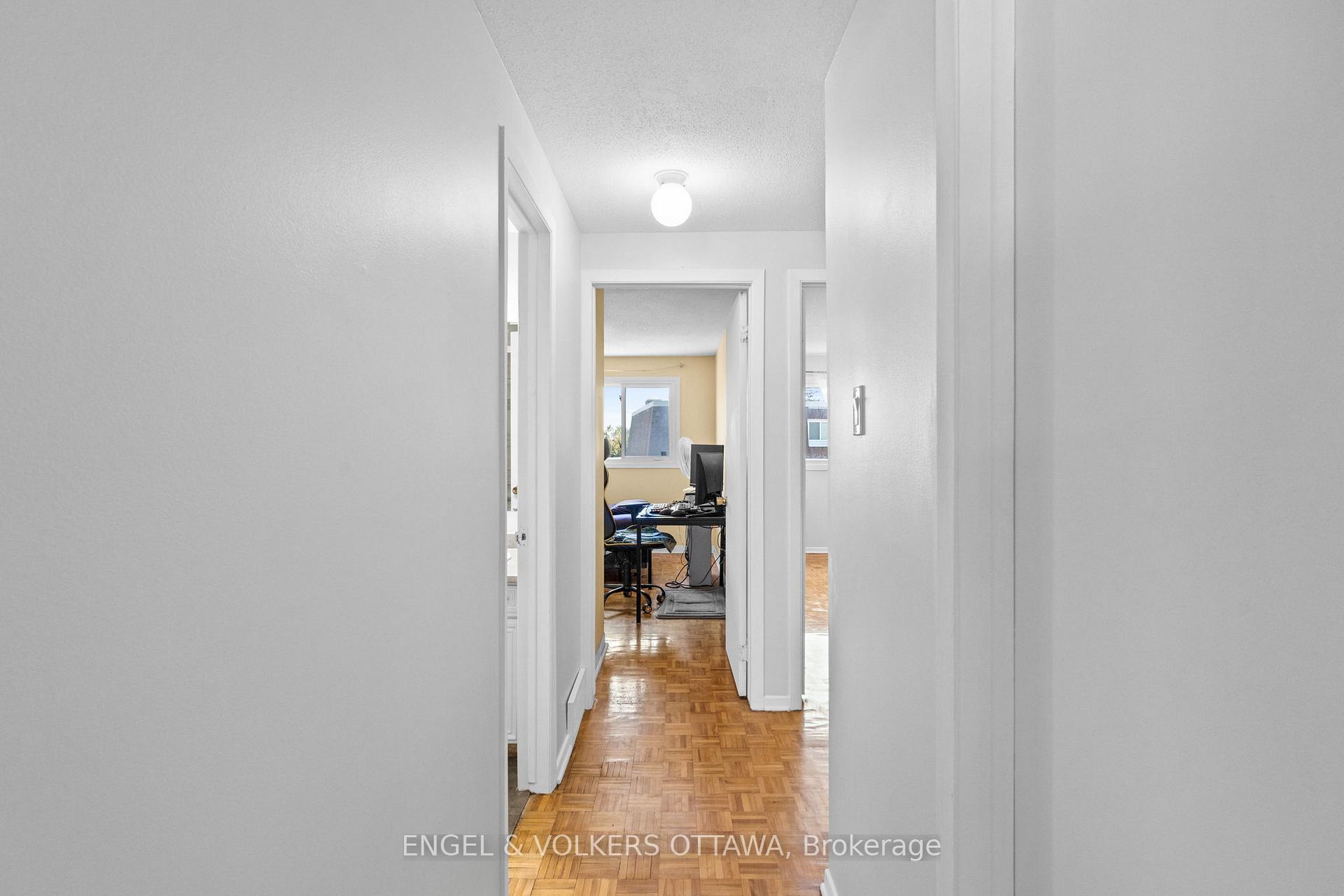 Photo 18 of 189 Birch Hill Private, Ottawa, Carson Meadows — HOMEH